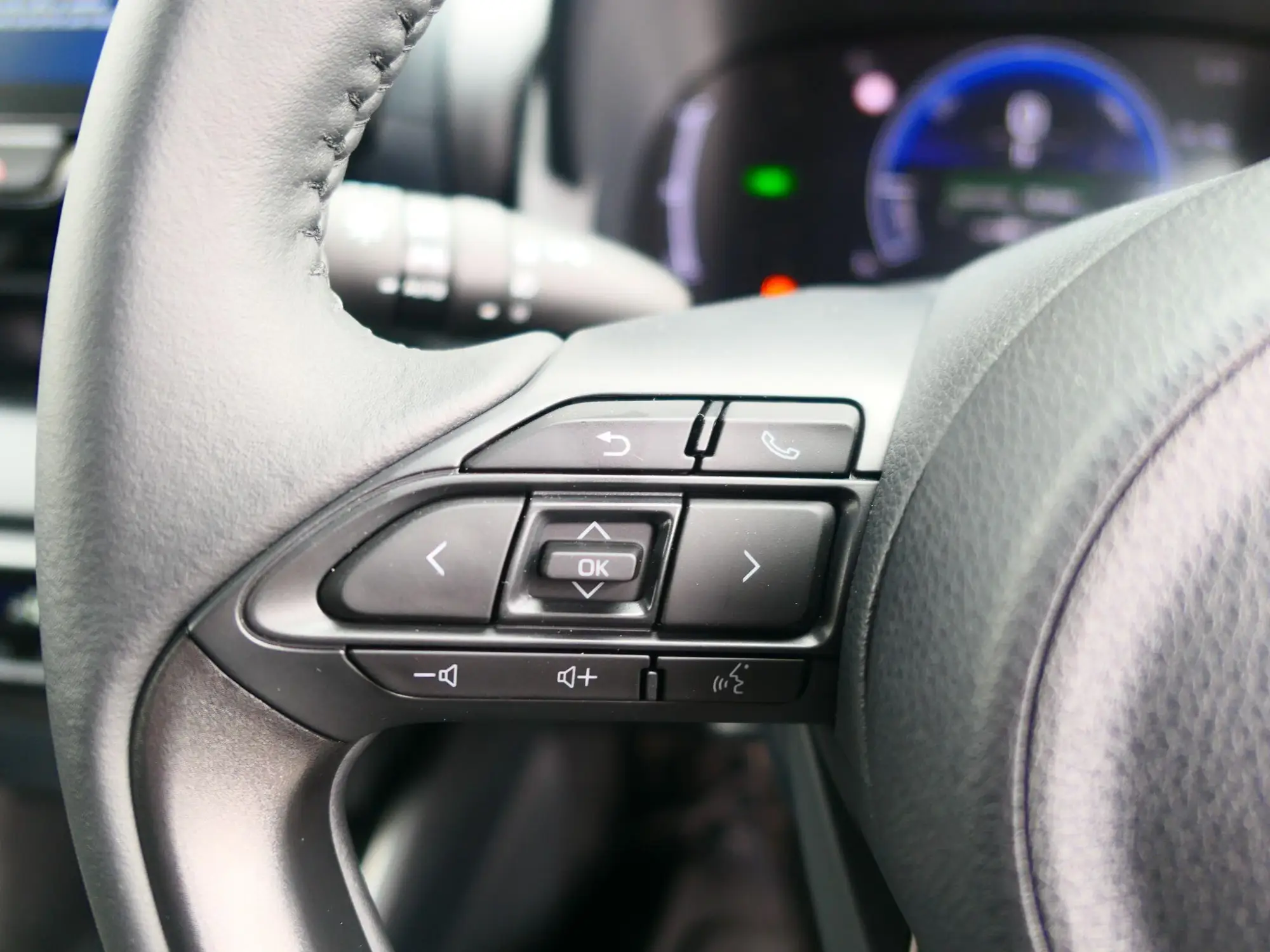Mazda2 Hybrid Image 16 Mazda2 Hybrid Image 16
