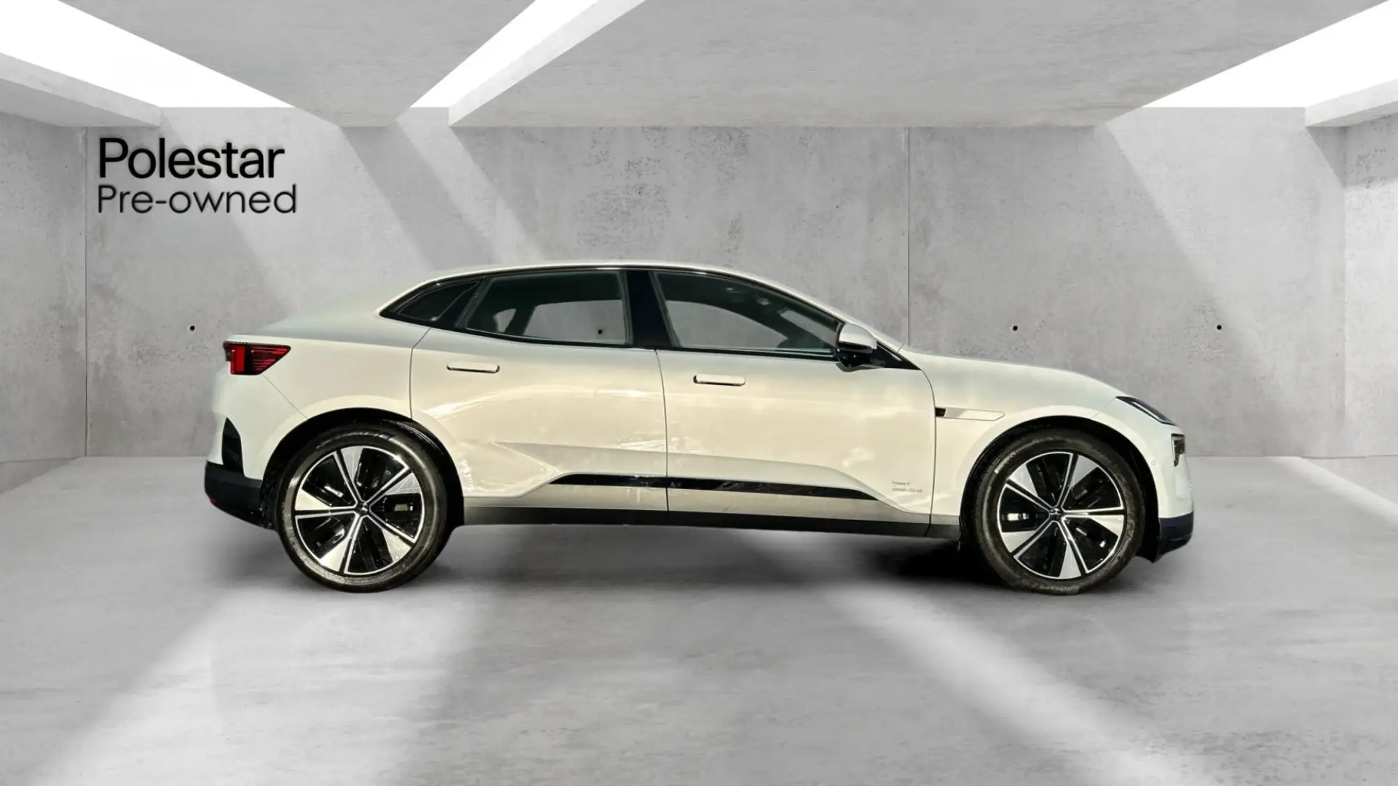 Polestar 4 Image 2