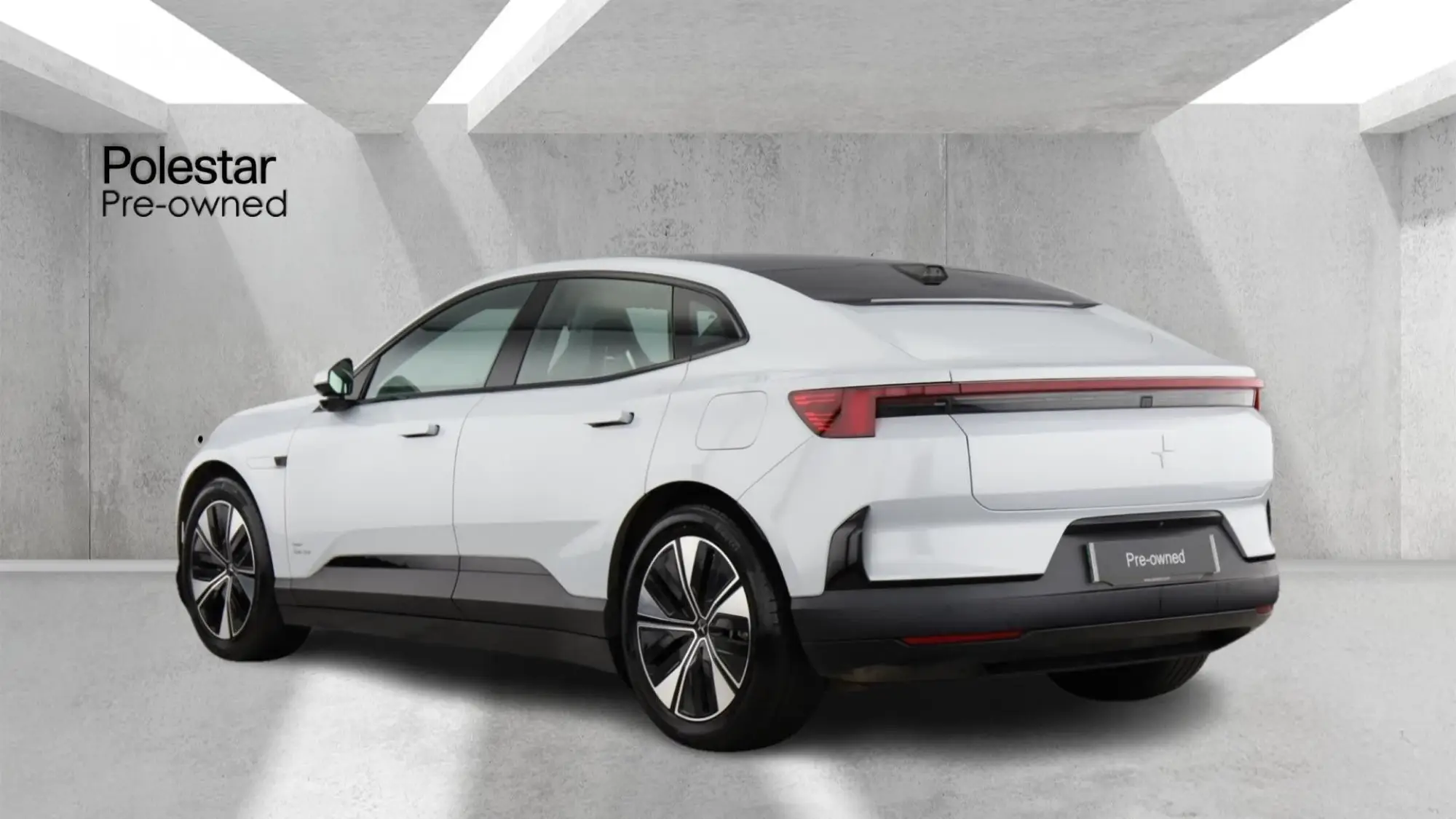 Polestar 4 Single Motor 100kWh Long Range Auto RWD 5dr OW74LRV Image 3