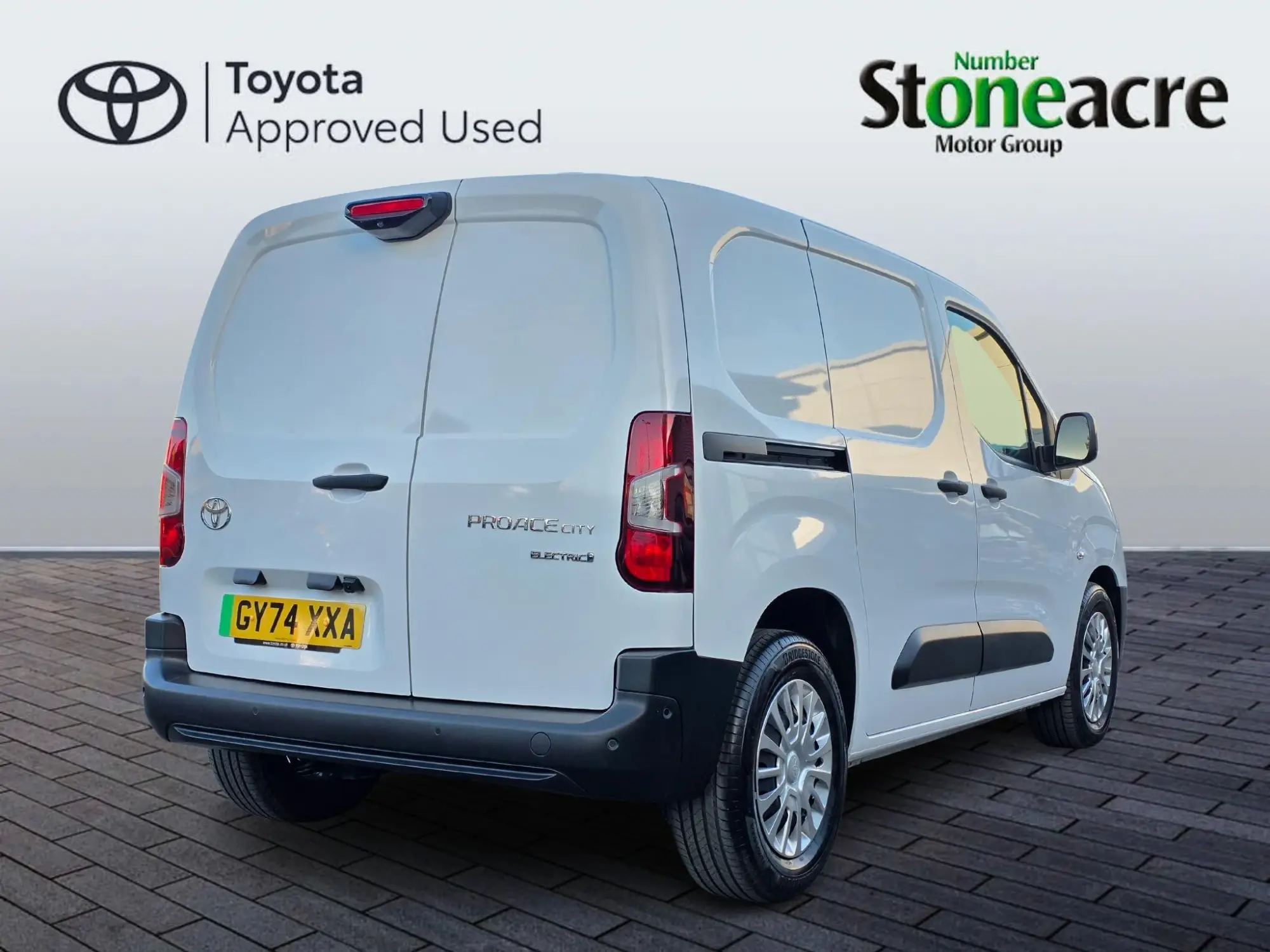 Toyota Proace City Image 2