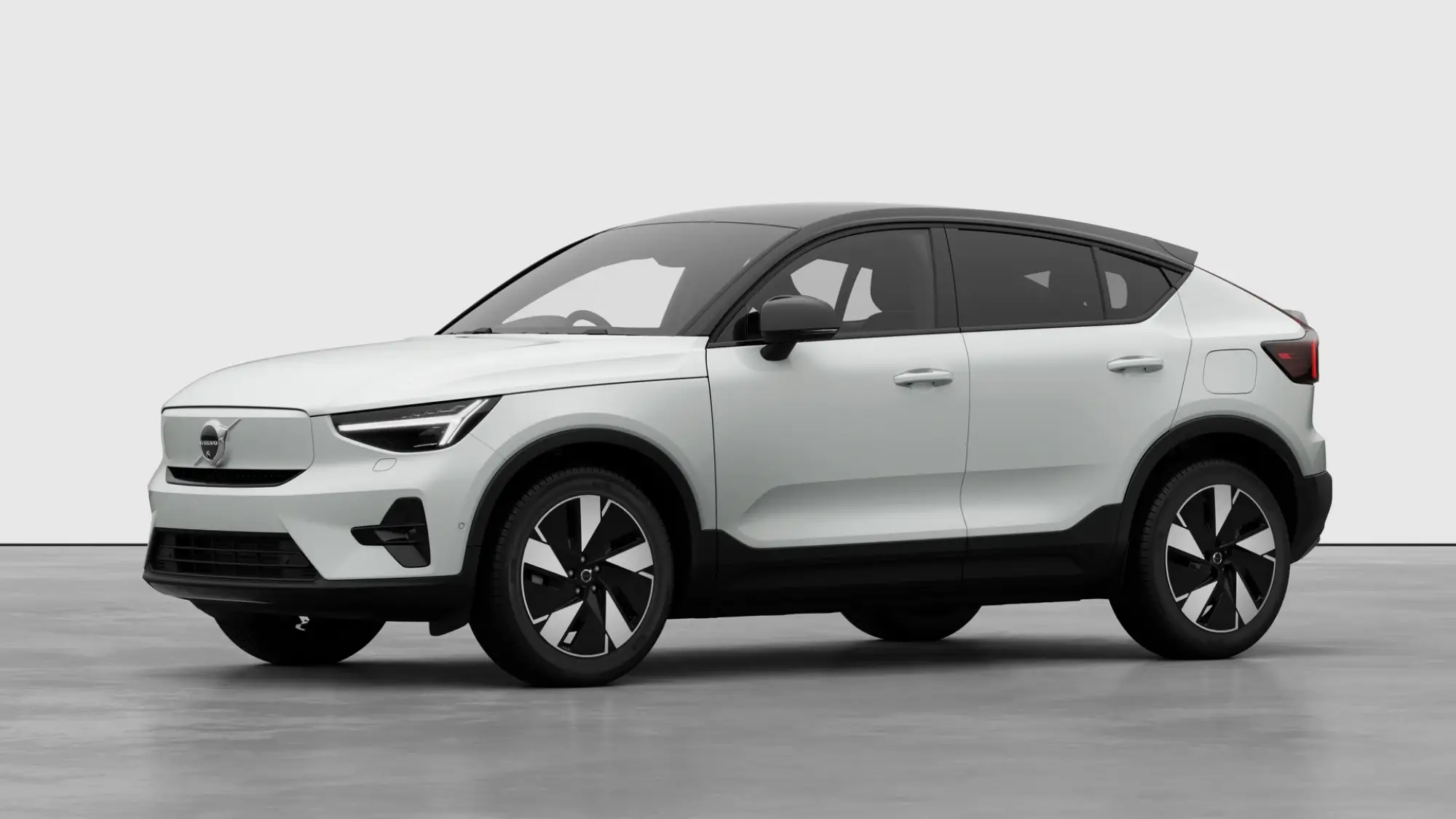 Volvo EC40 175kW Plus 69kWh 5dr Auto Image 1