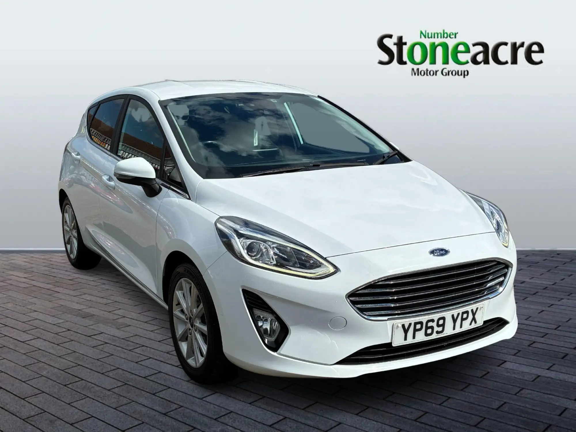 Ford Fiesta 1.0T EcoBoost Titanium Euro 6 (s/s) 5dr YP69YPX Image 1