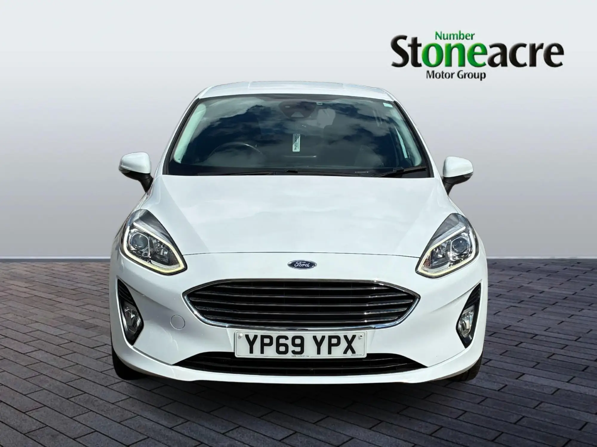 Ford Fiesta 1.0T EcoBoost Titanium Euro 6 (s/s) 5dr YP69YPX Image 2