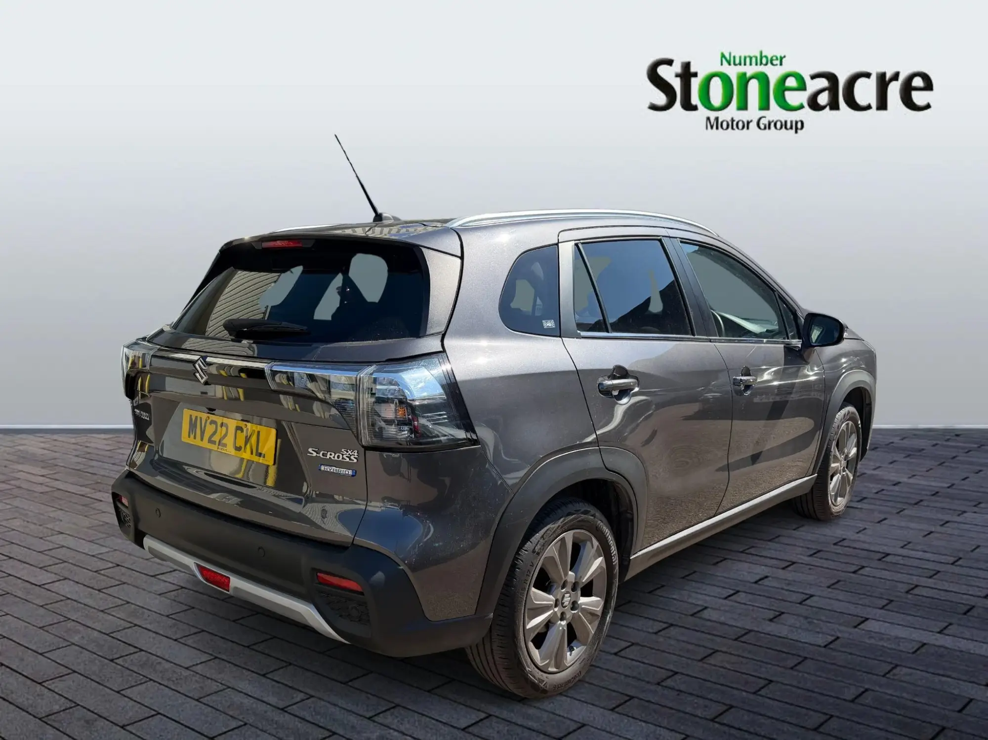 Suzuki S-Cross Image 3