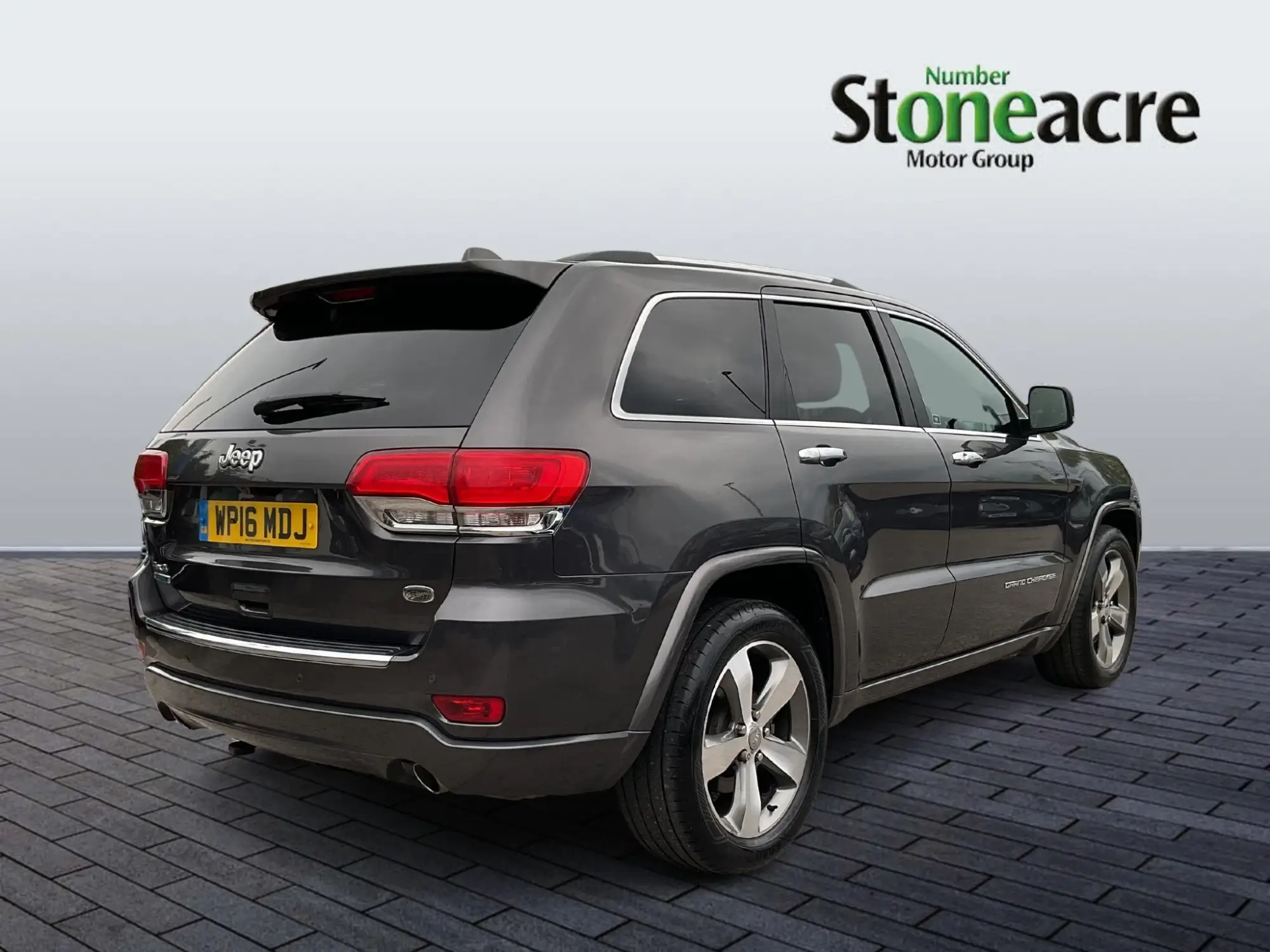 Jeep Grand Cherokee 3.0 V6 CRD Overland Auto 4WD Euro 6 5dr WP16MDJ Image 3