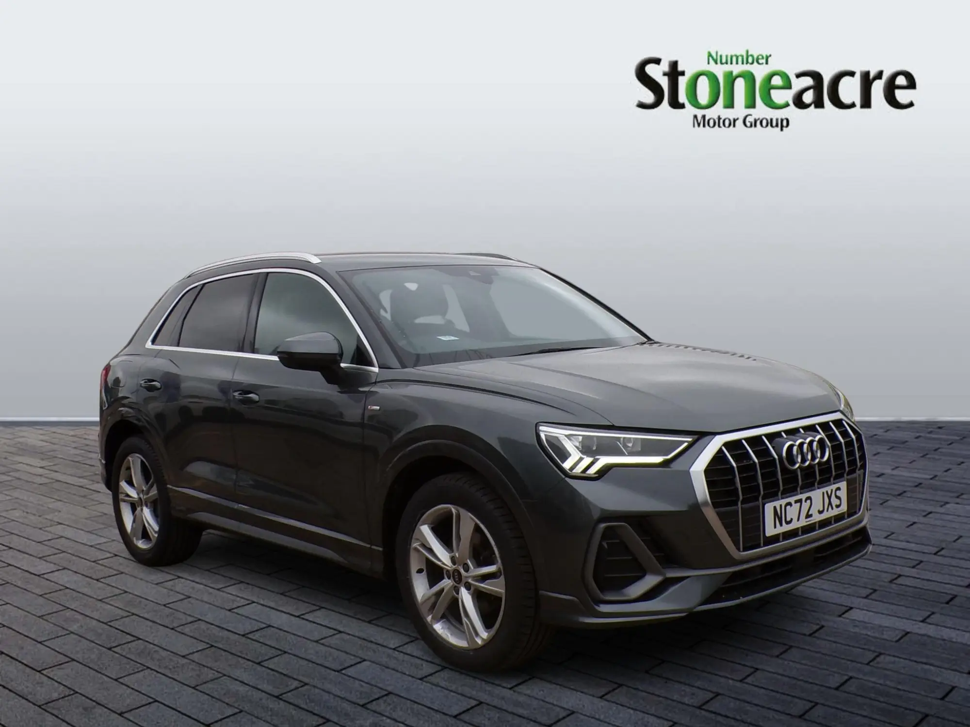Audi Q3 1.5 TFSI CoD 35 S line S Tronic Euro 6 (s/s) 5dr NC72JXS Image 1