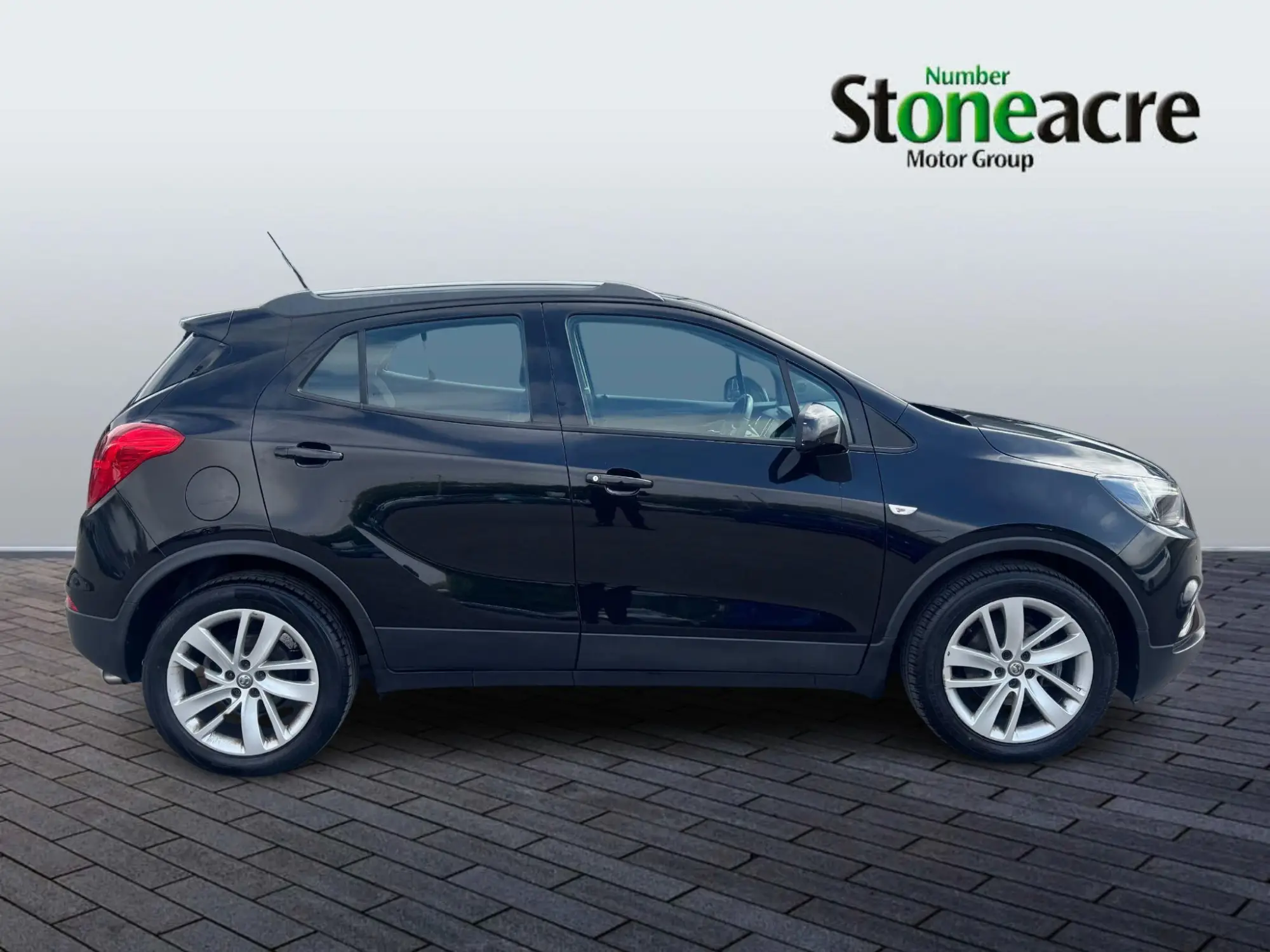 Vauxhall Mokka X 1.4T ecoTEC Design Nav 5dr DS68BGK Image 2