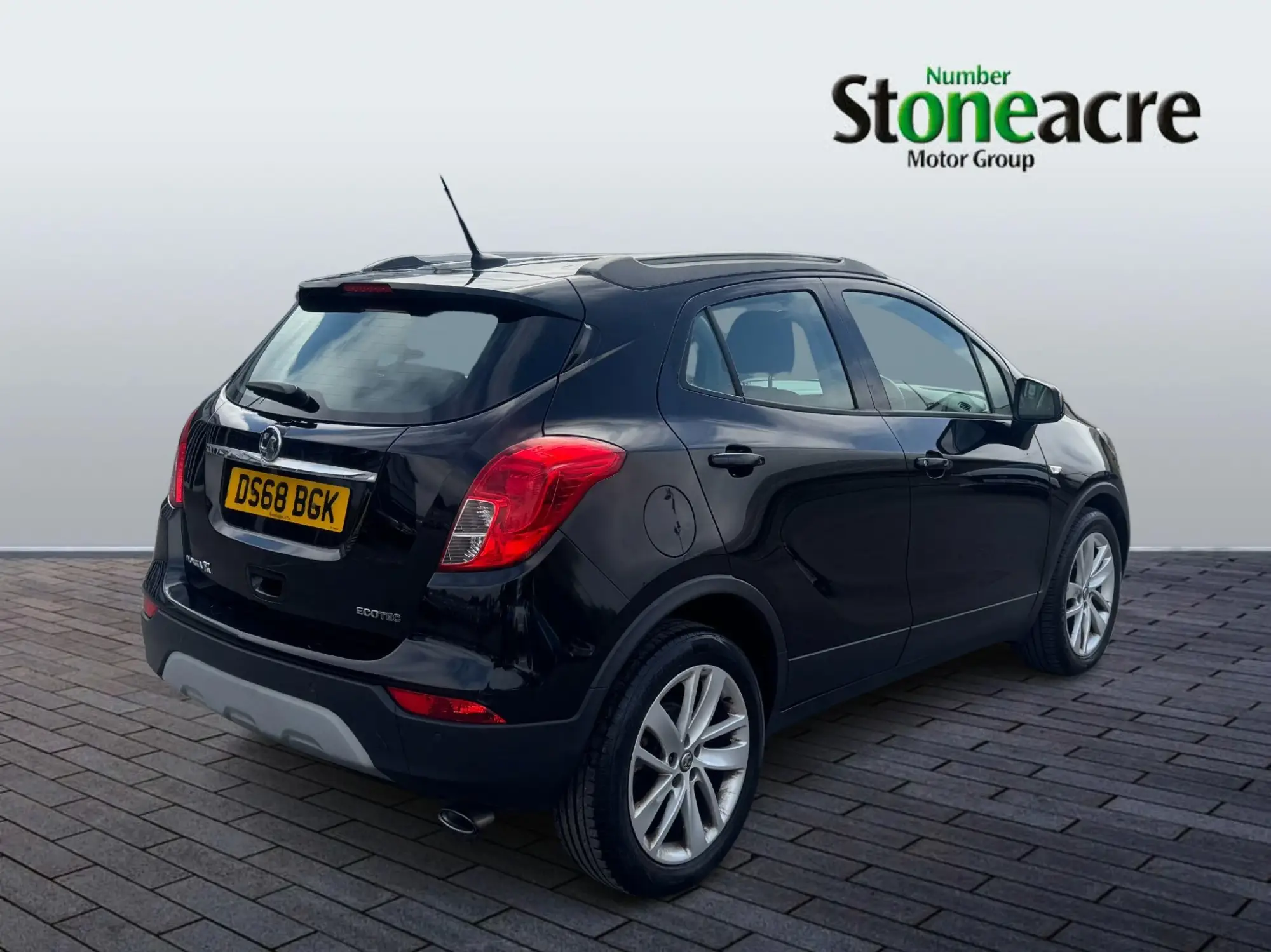 Vauxhall Mokka X 1.4T ecoTEC Design Nav 5dr DS68BGK Image 3
