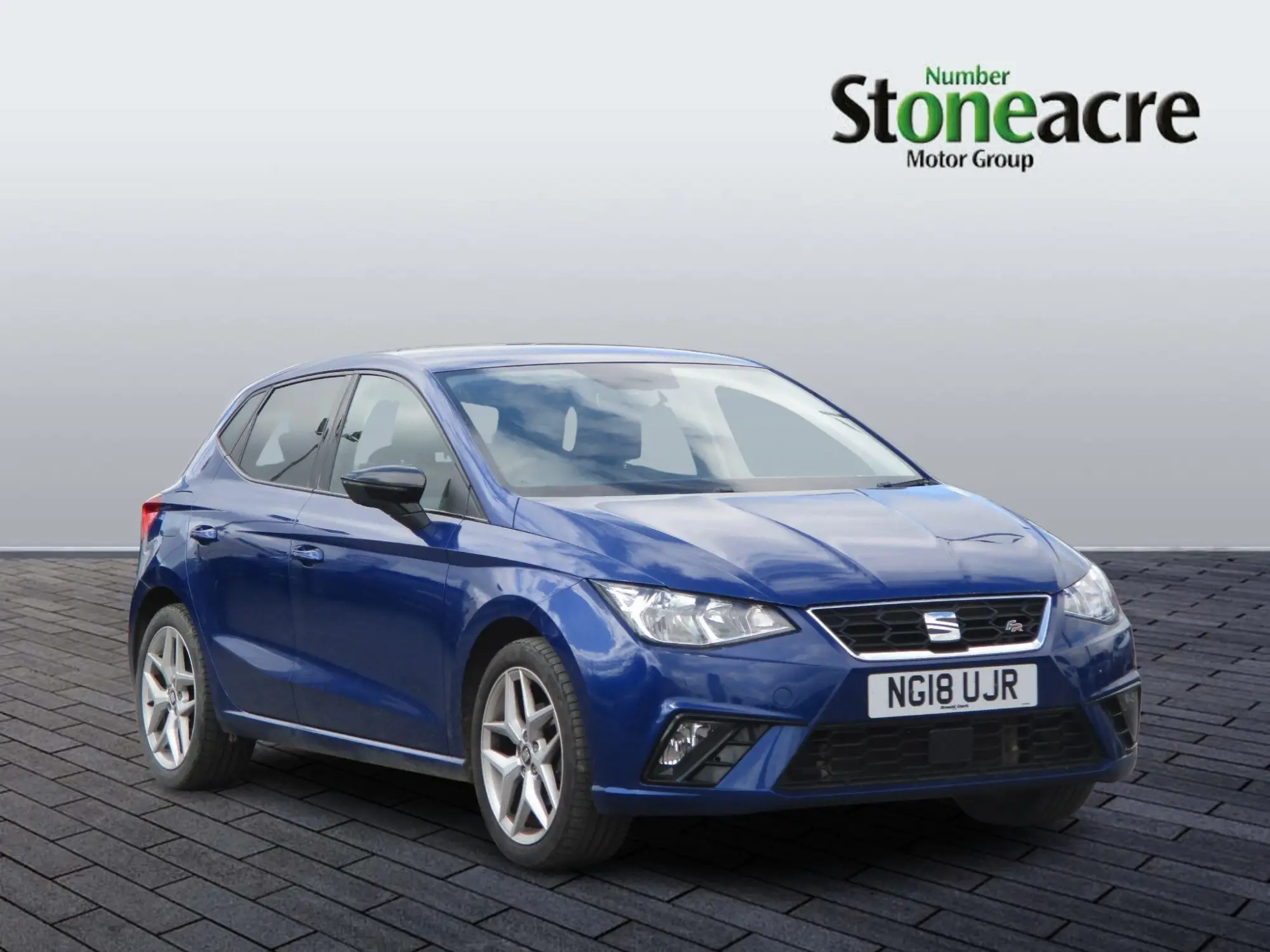 SEAT Ibiza 1.0 TSI FR Euro 6 (s/s) 5dr NG18UJR Image 1