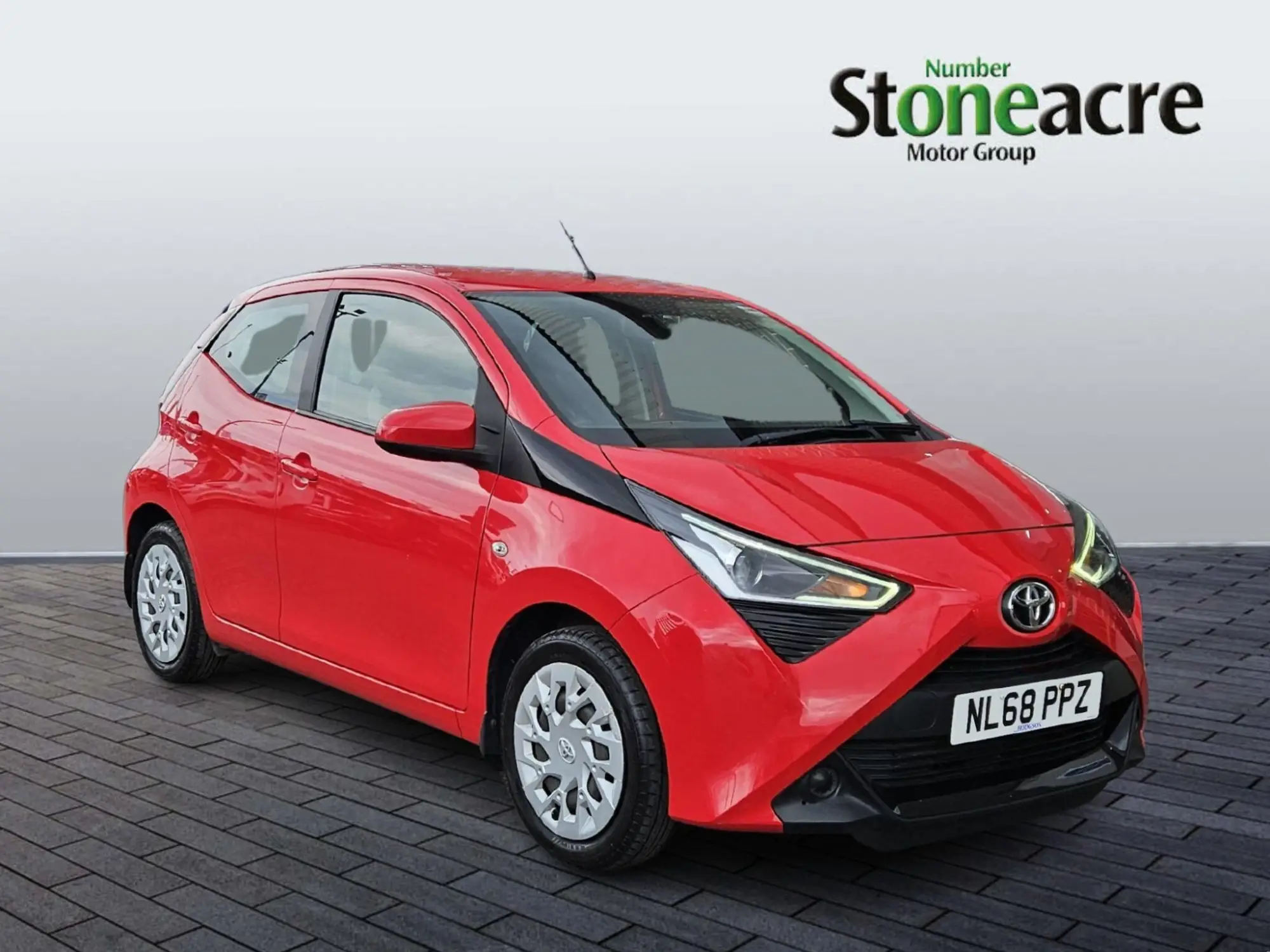 Toyota Aygo 1.0 VVT-i X-Play 5dr NL68PPZ Image 1