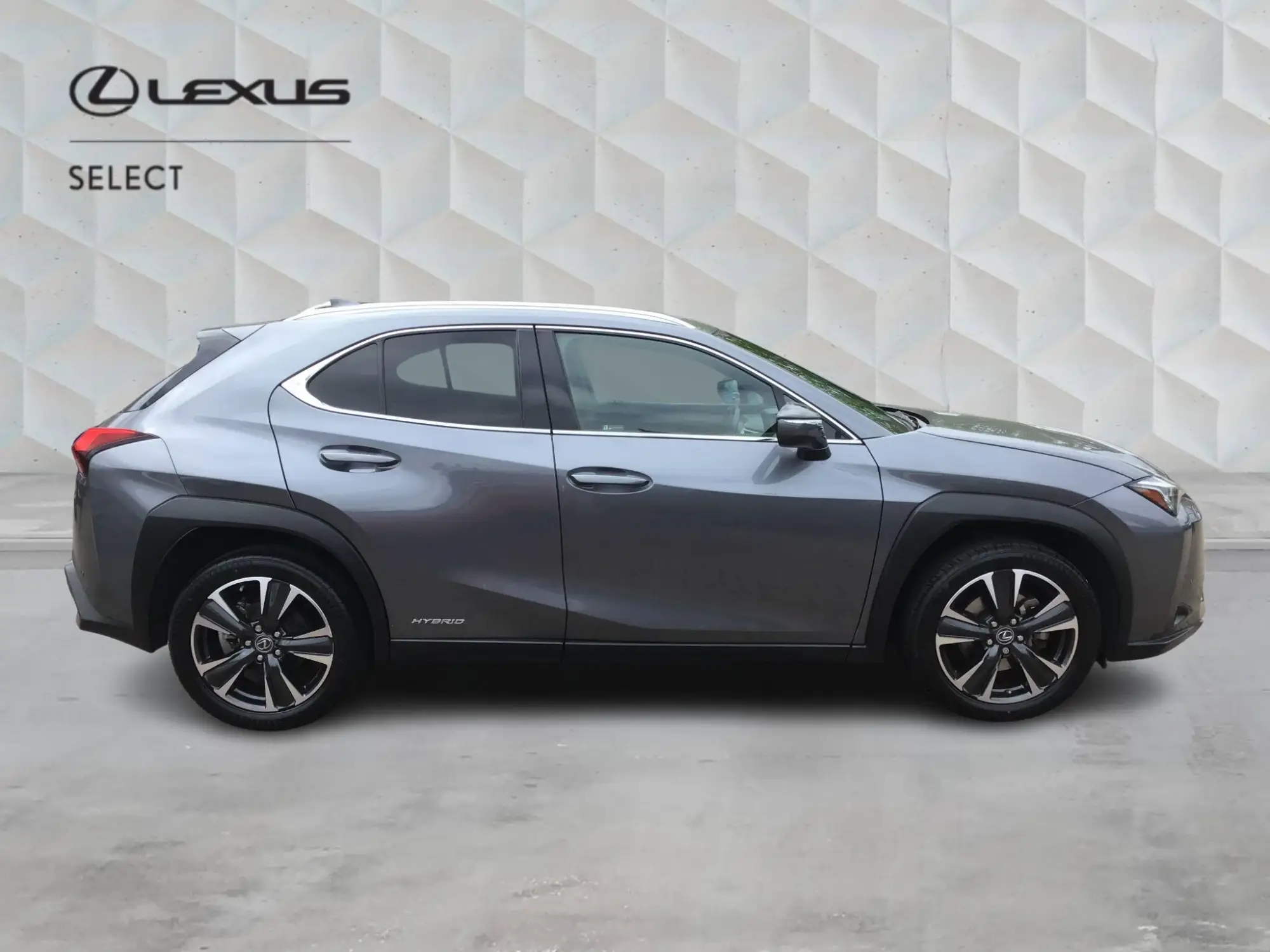 Lexus UX Self-Charging Hybrid 2.0 250h Premium E-CVT Euro 6 (s/s) 5dr NG21OYC Image 2