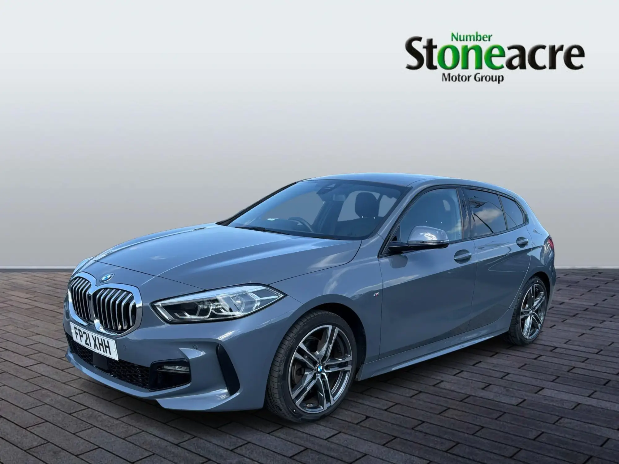 BMW 1 Series 1.5 118i M Sport (LCP) Euro 6 (s/s) 5dr FP21XHH Image 3
