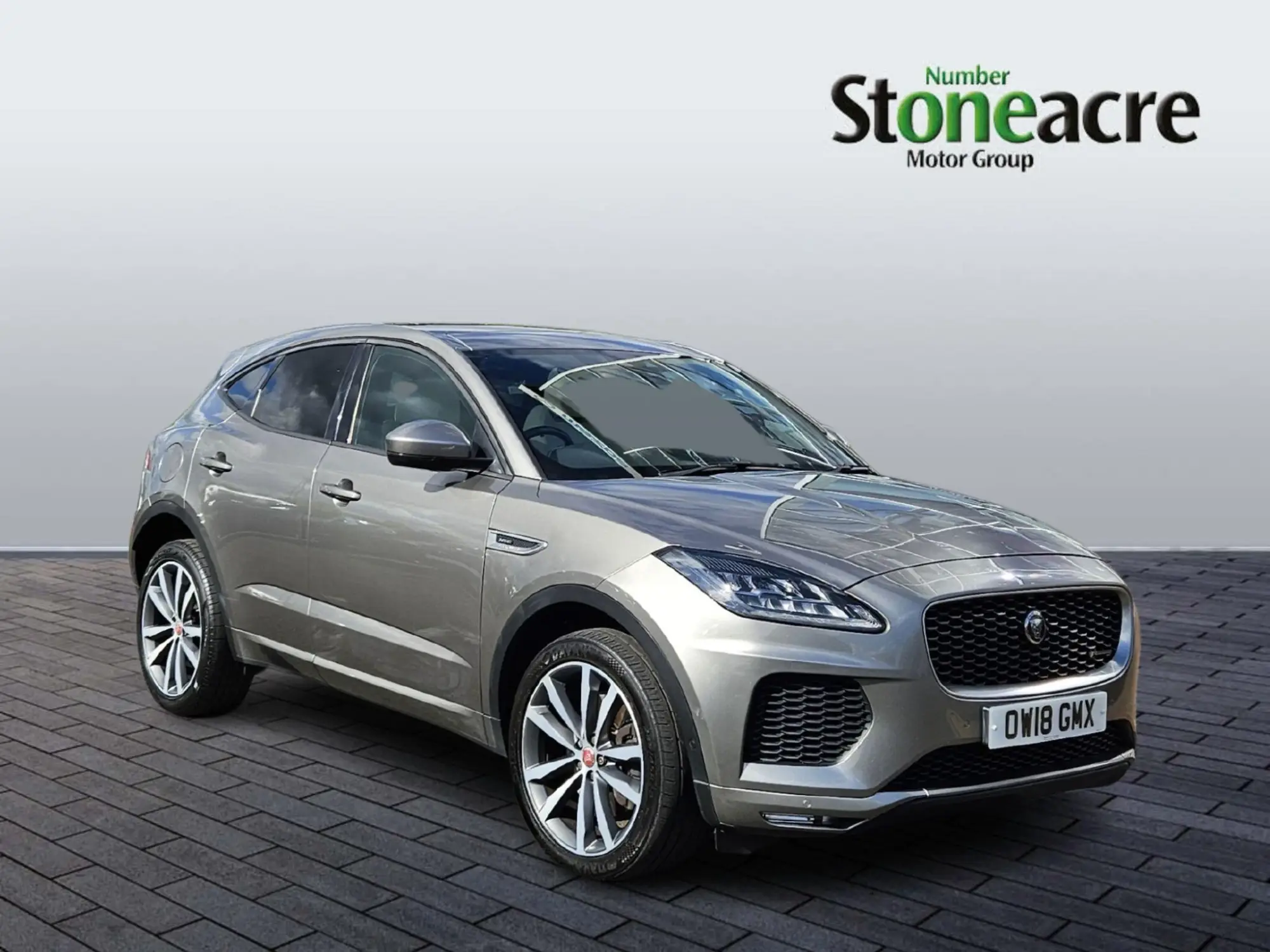 Jaguar E-Pace 2.0 D240 R-Dynamic HSE Auto AWD Euro 6 (s/s) 5dr OW18GMX Image 1