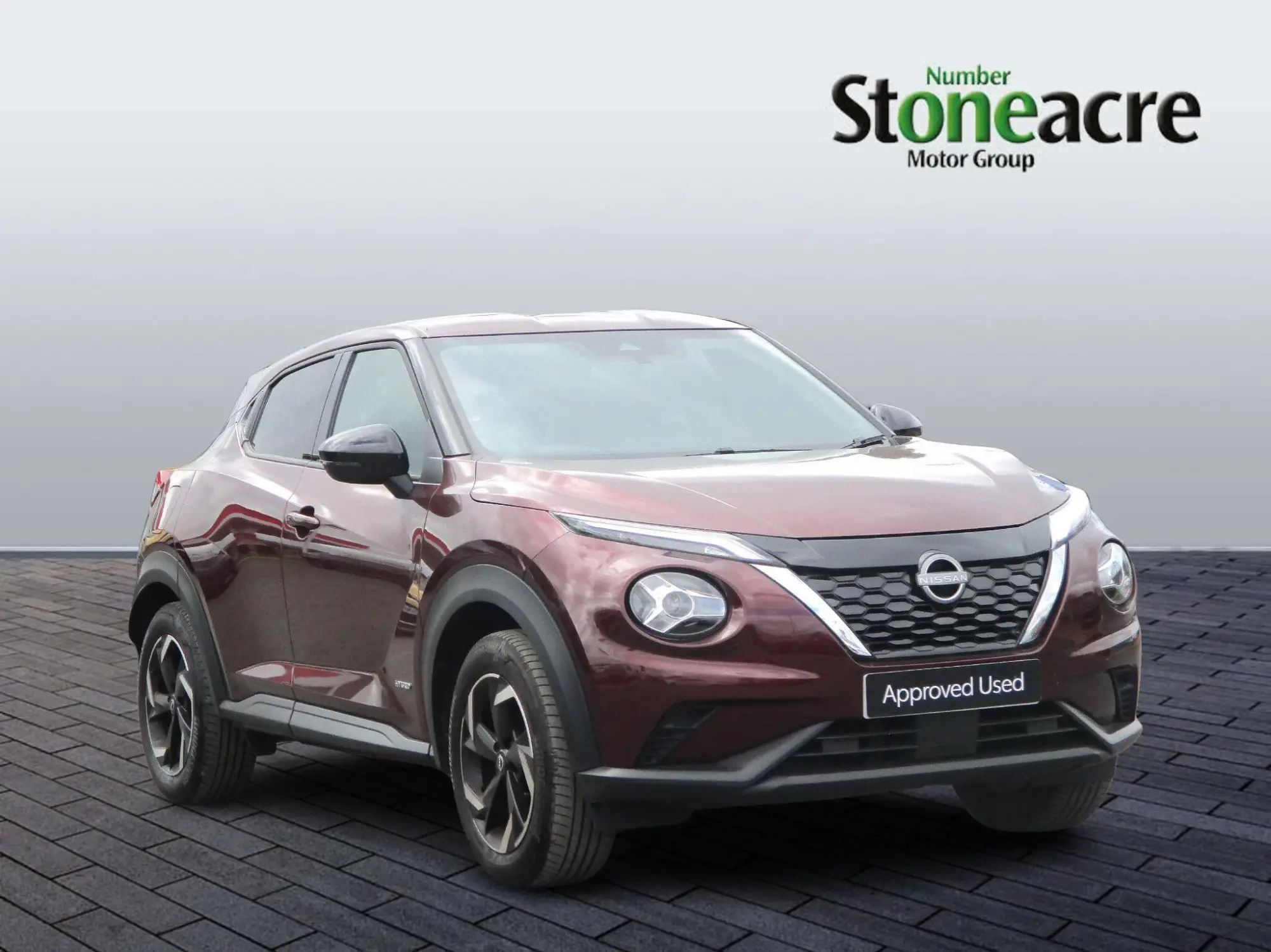 Nissan Juke Hybrid 1.6 N-Connecta Auto Euro 6 5dr NJ73CZE Image 1