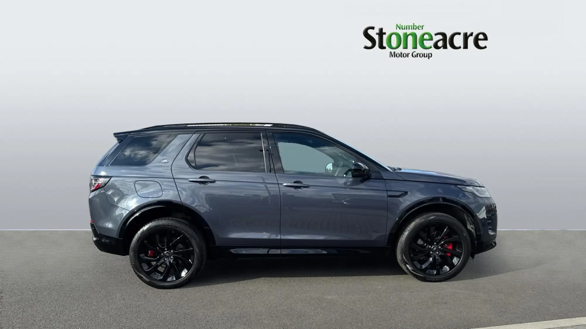 Land Rover Discovery Sport 1.5 P300e 12.2kWh Dynamic SE Auto 4WD Euro 6 (s/s) 5dr YS73LCE Image 3