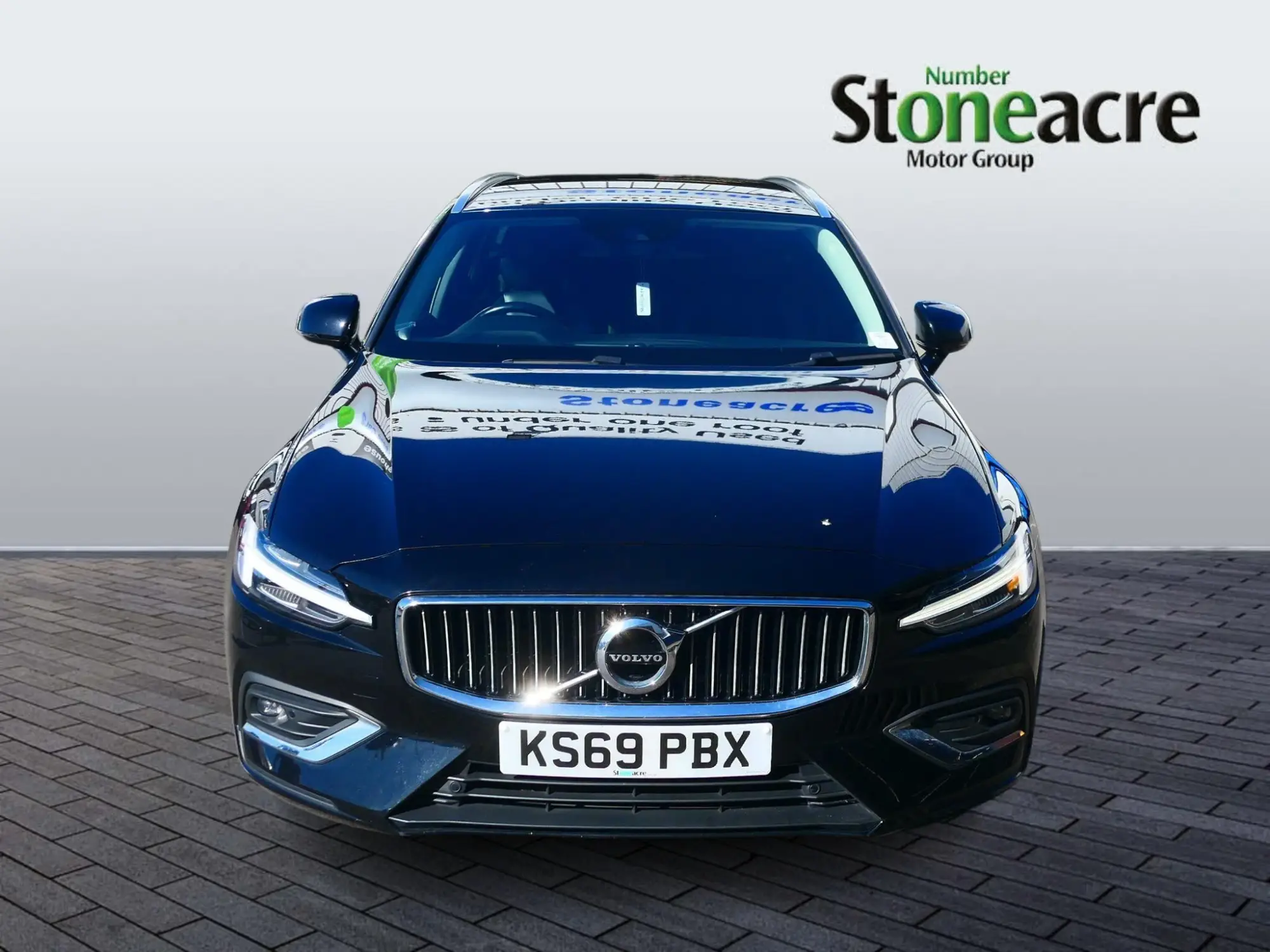 Volvo V60 2.0 D4 [190] Inscription 5dr Auto KS69PBX Image 2