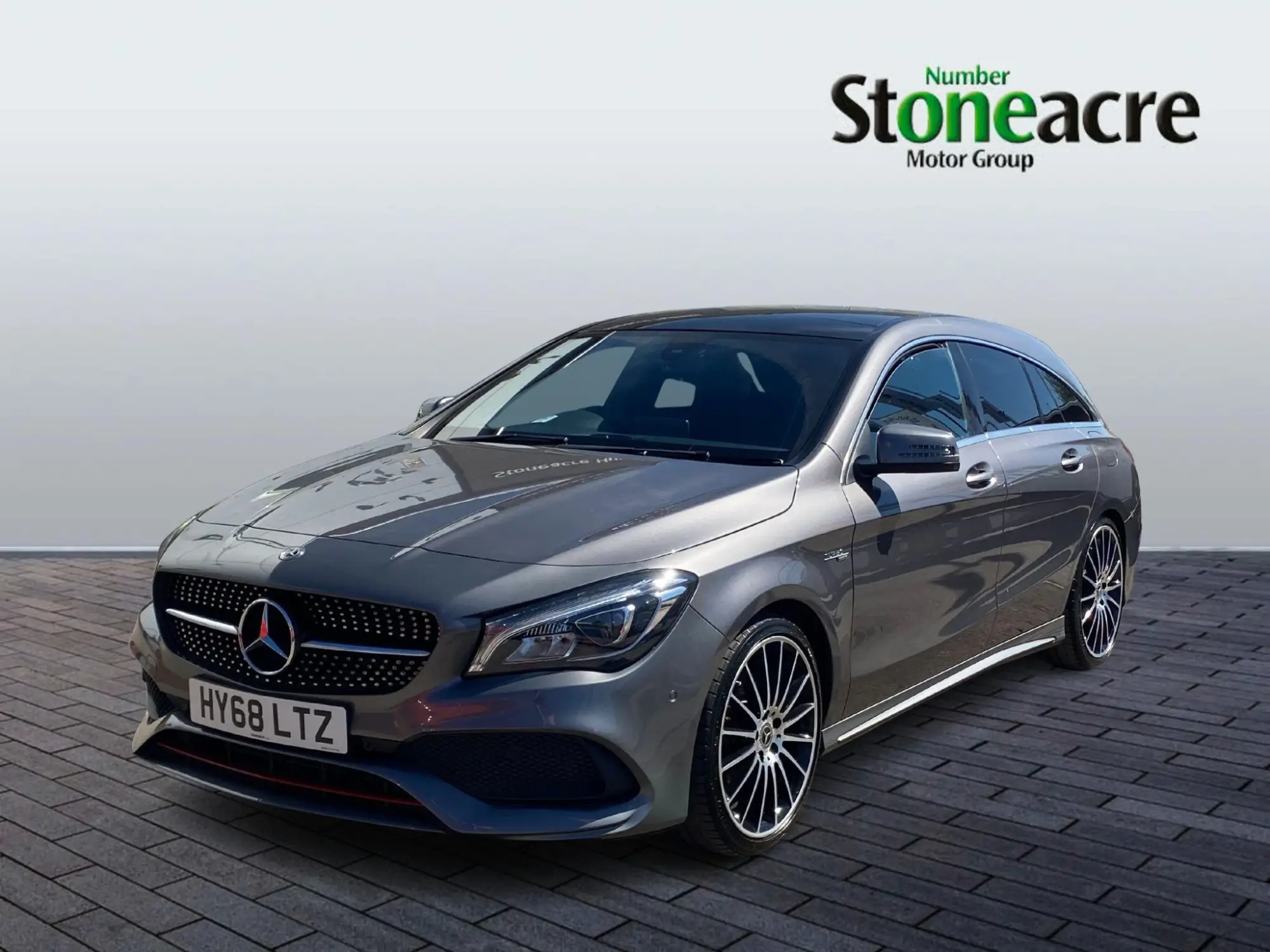 Mercedes-Benz CLA 2.0 CLA250 AMG Shooting Brake 7G-DCT 4MATIC Euro 6 (s/s) 5dr HY68LTZ Image 3
