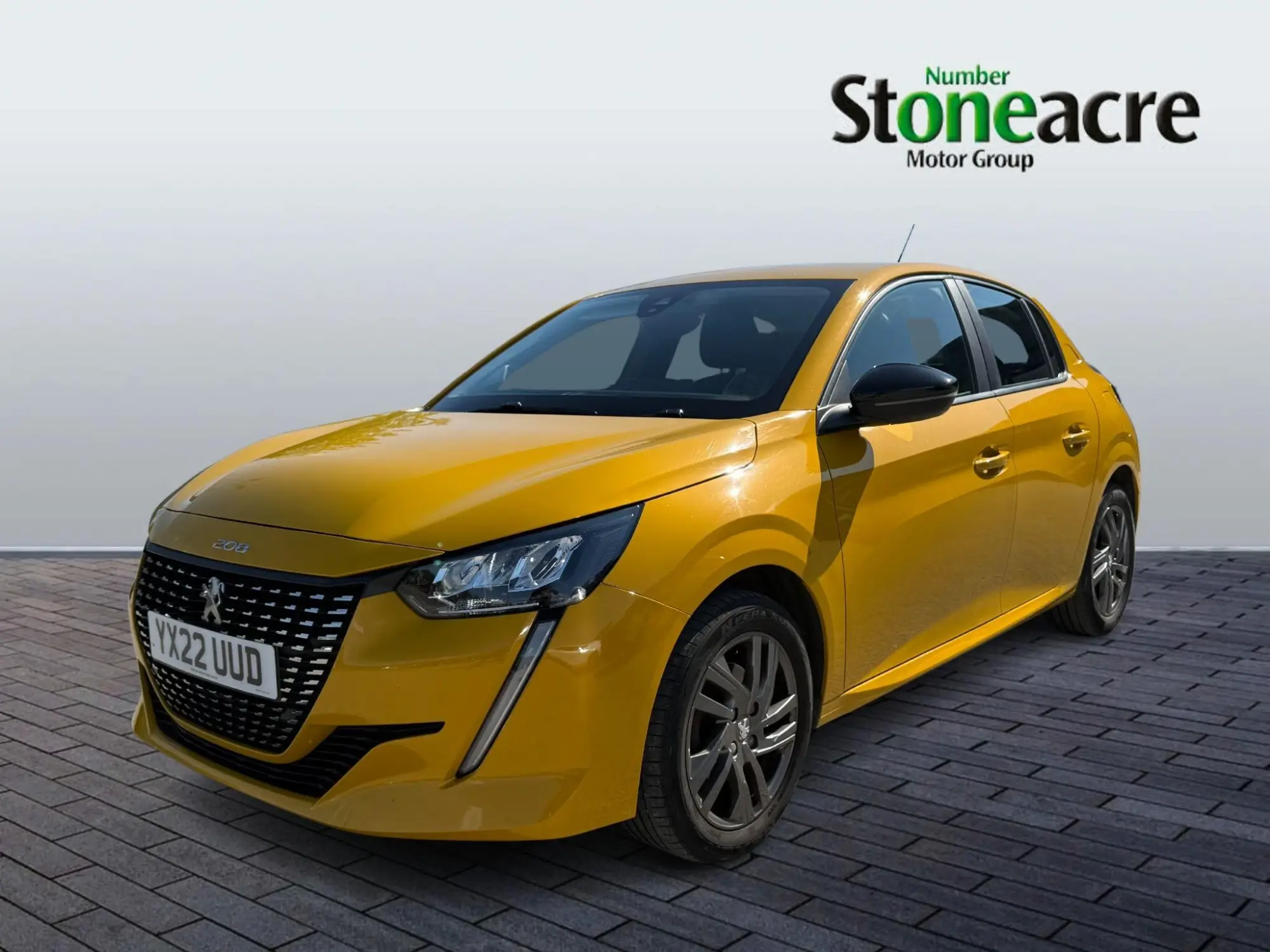 Peugeot 208 1.5 BlueHDi Active Premium Euro 6 (s/s) 5dr YX22UUD Image 3