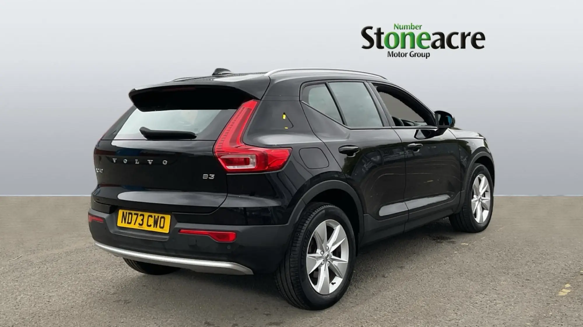 Volvo XC40 Core B3 (163 hp) Auto ND73CWO Image 2