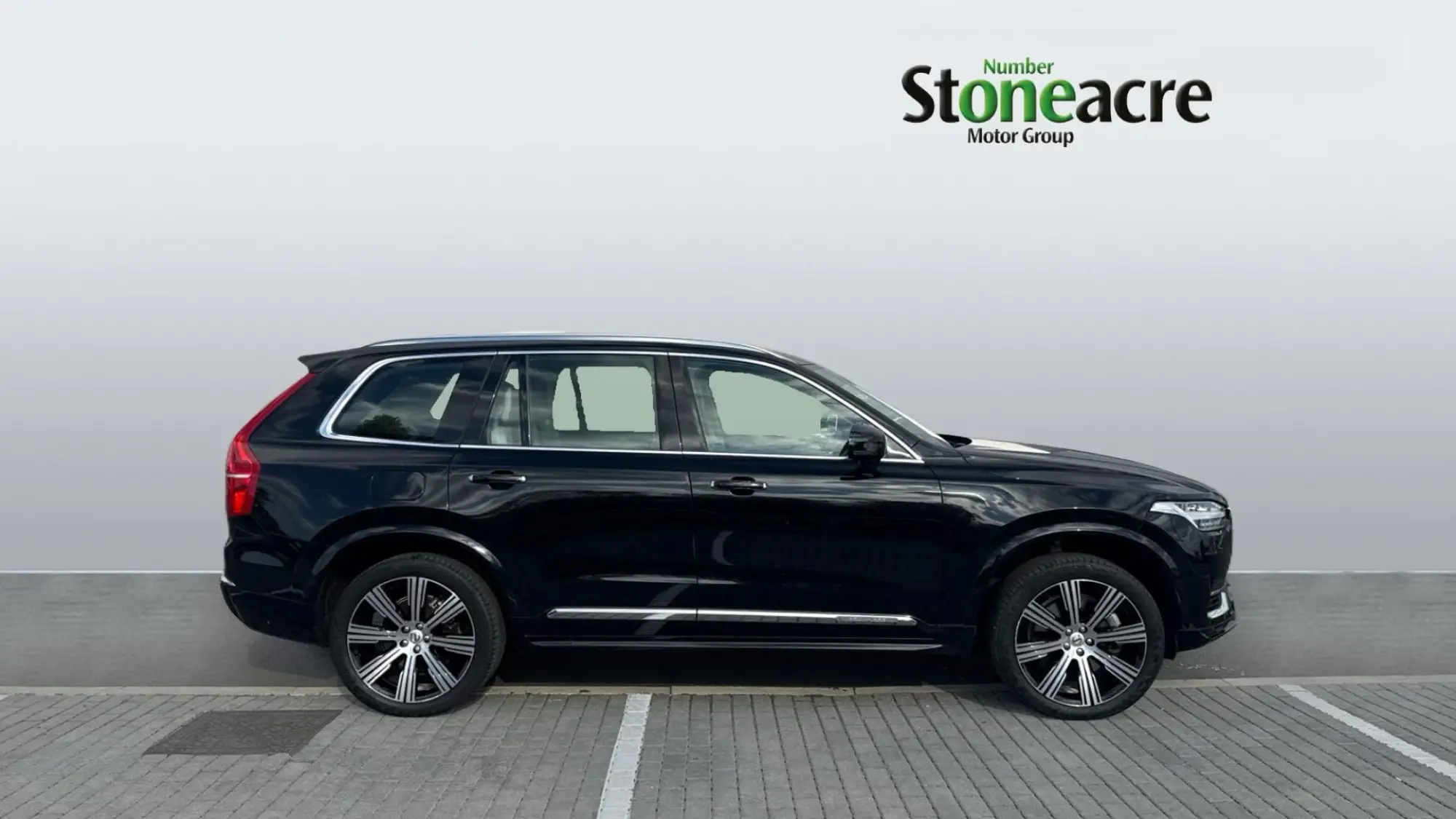 Volvo XC90 2.0h T8 Recharge 18.8kWh Inscription Pro Auto 4WD Euro 6 (s/s) 5dr NL22XMA Image 3