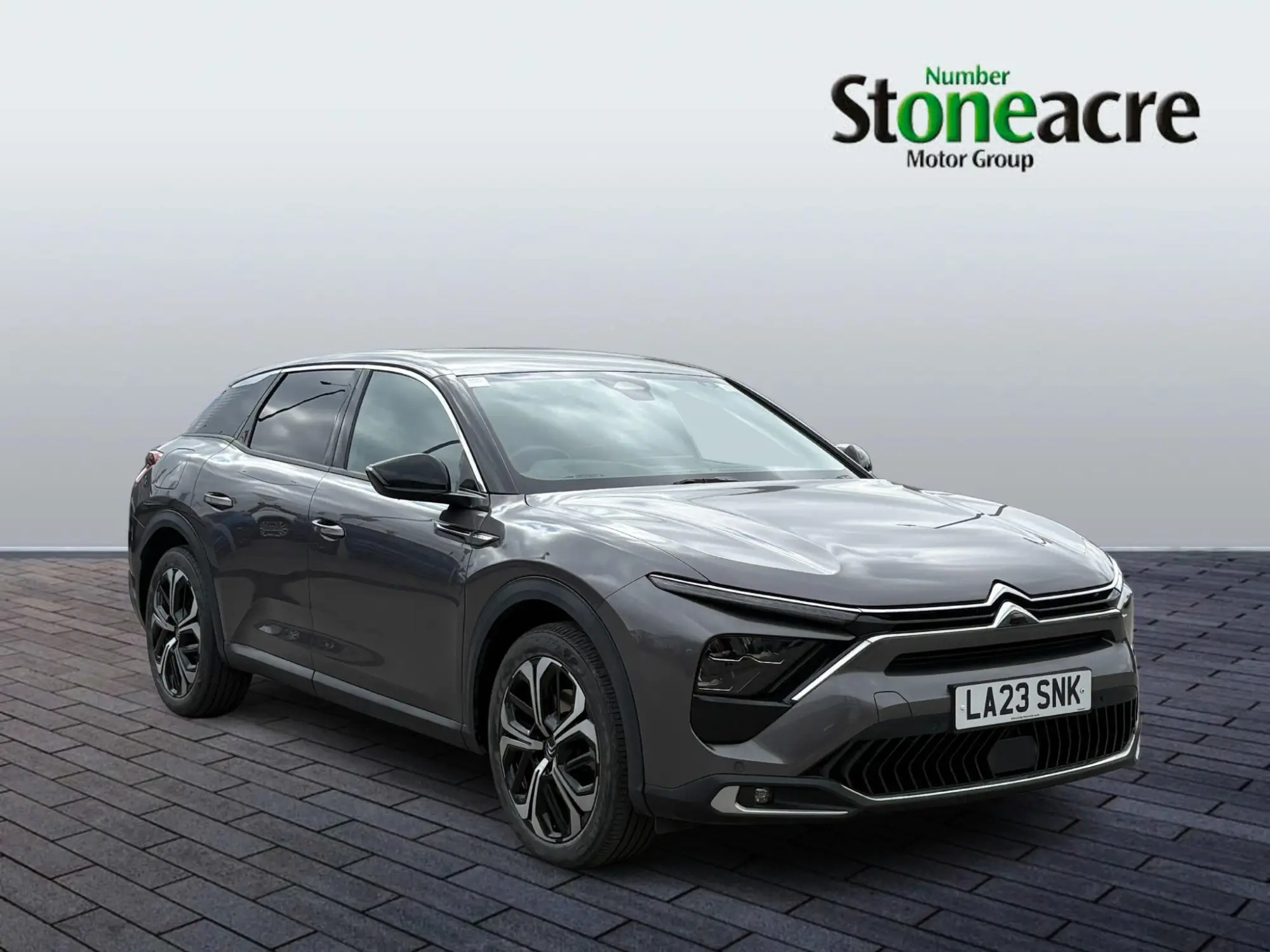 Citroen C5 X 1.6 12.4kWh Shine Plus e-EAT8 Euro 6 (s/s) 5dr LA23SNK Image 1