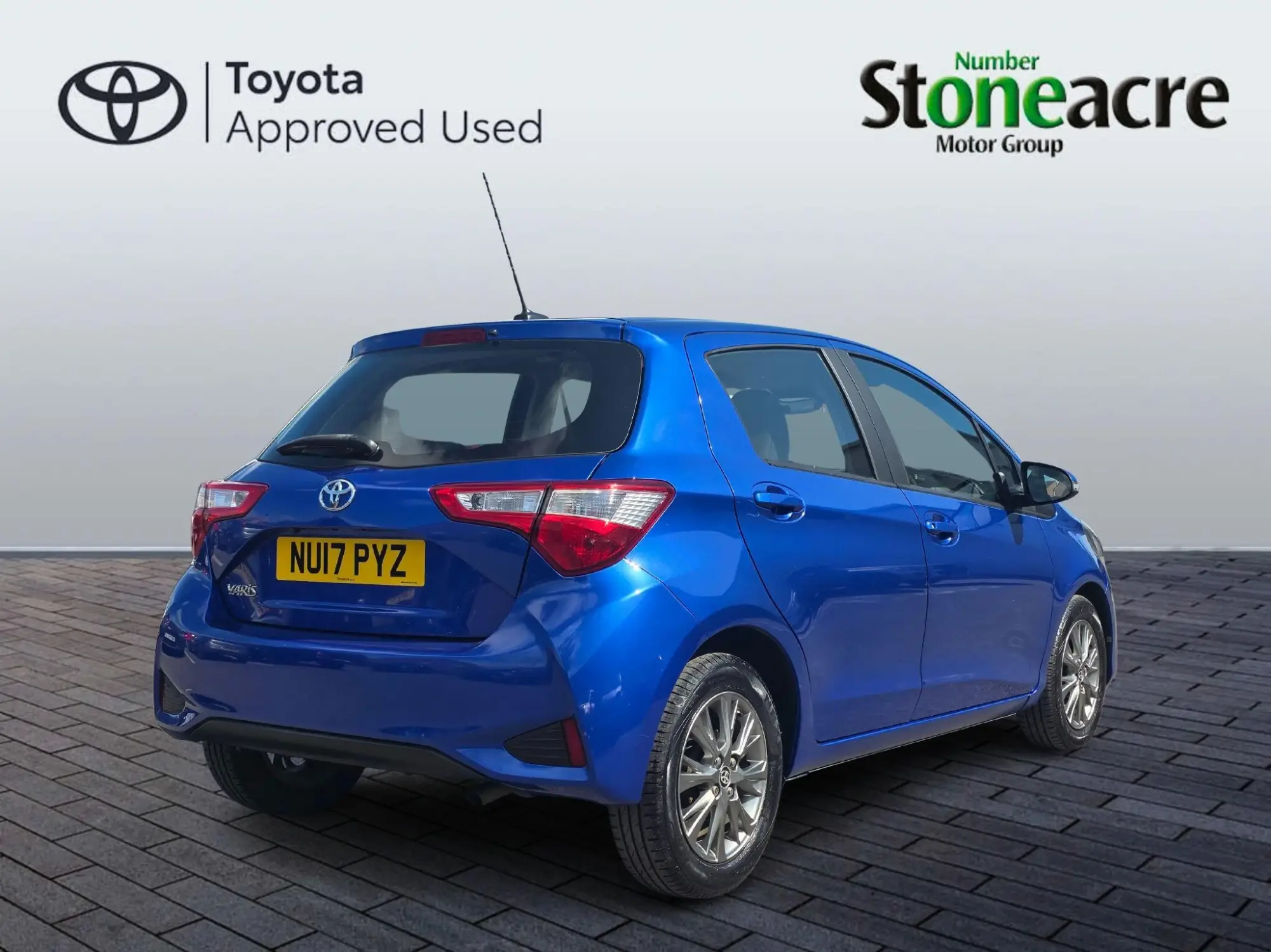 Toyota Yaris 1.5 VVT-i Icon Tech Euro 6 5dr NU17PYZ Image 2