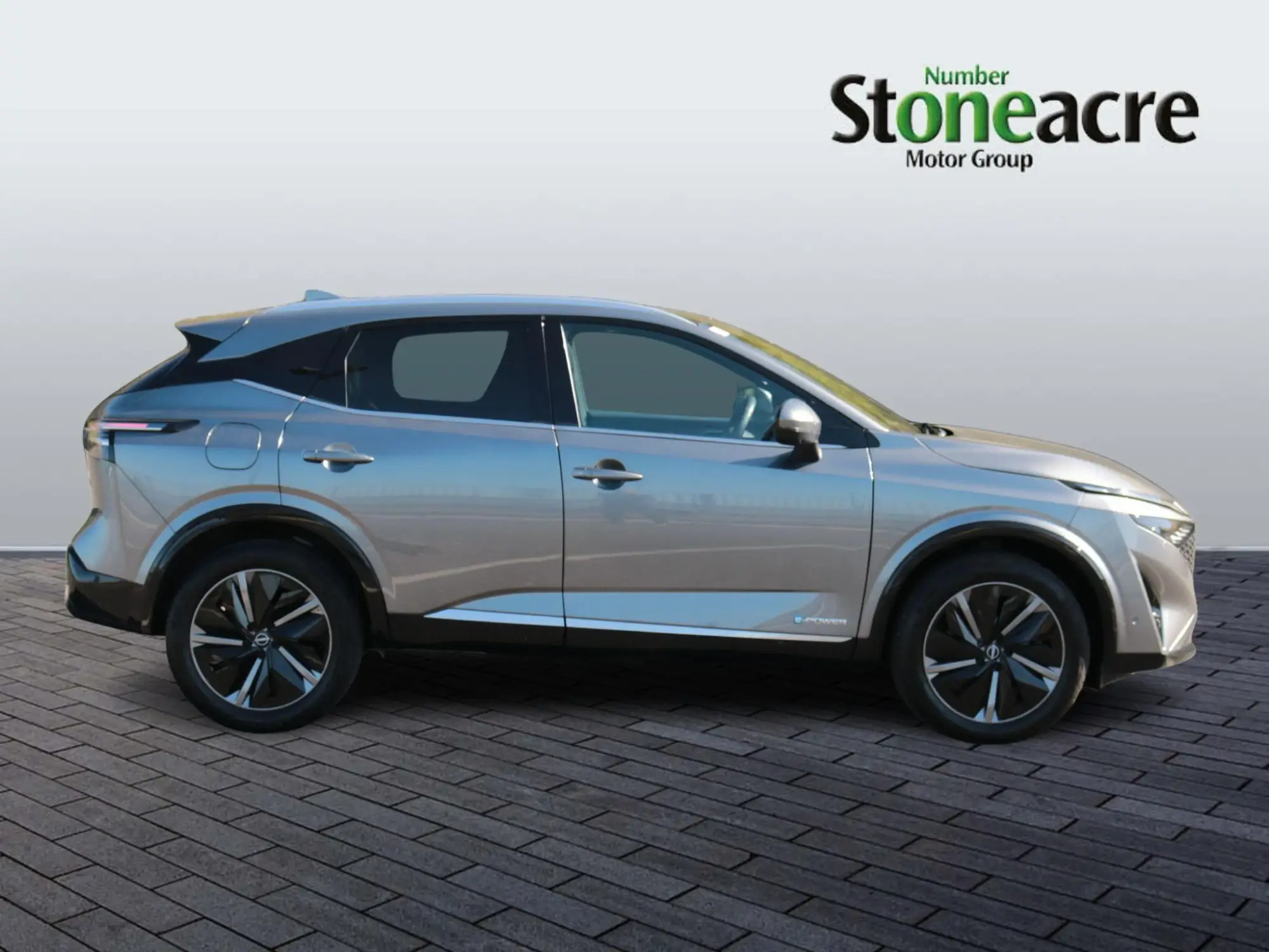 Nissan Qashqai with New e-POWER 1.5 h e-POWER Tekna Auto Euro 6 (s/s) 5dr PK74ZBN Image 2