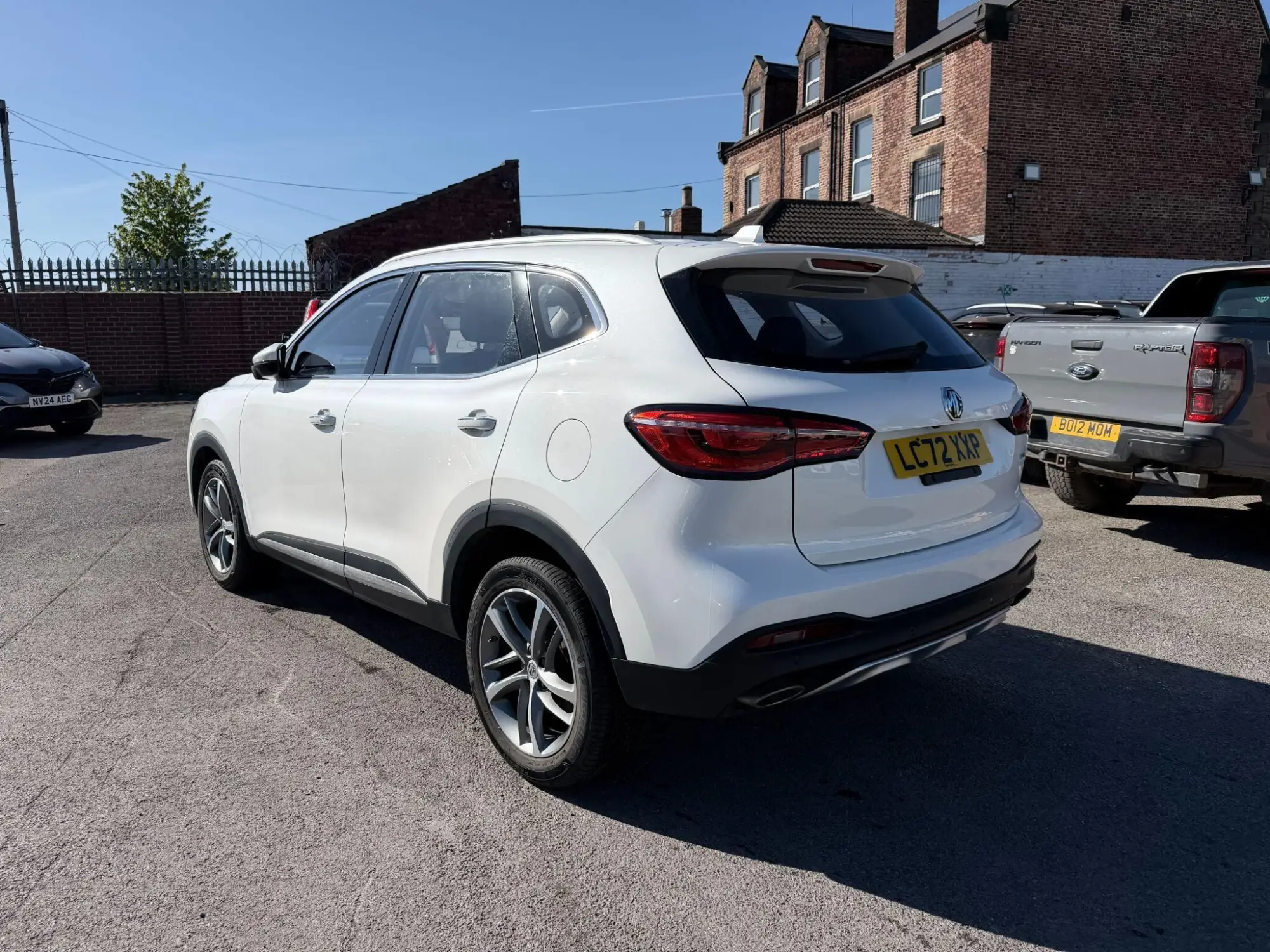 MG HS 1.5 T-GDI Excite 5dr DCT LC72XXP Image 3