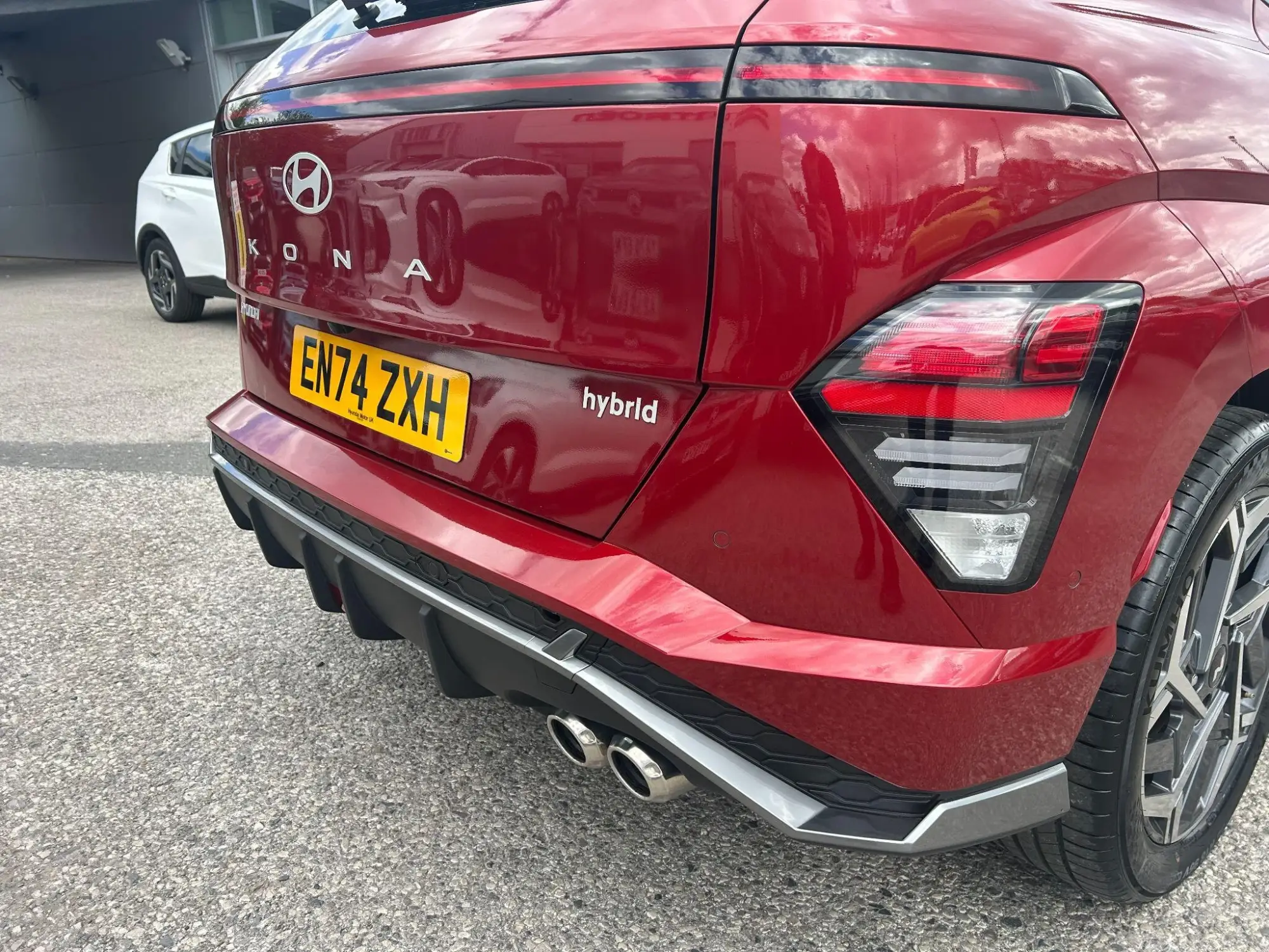 Hyundai KONA Hybrid Image 13 Hyundai KONA Hybrid Image 13