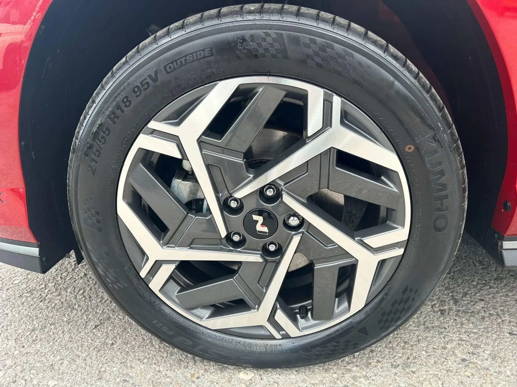 Hyundai KONA Hybrid Image 14 Hyundai KONA Hybrid Image 14