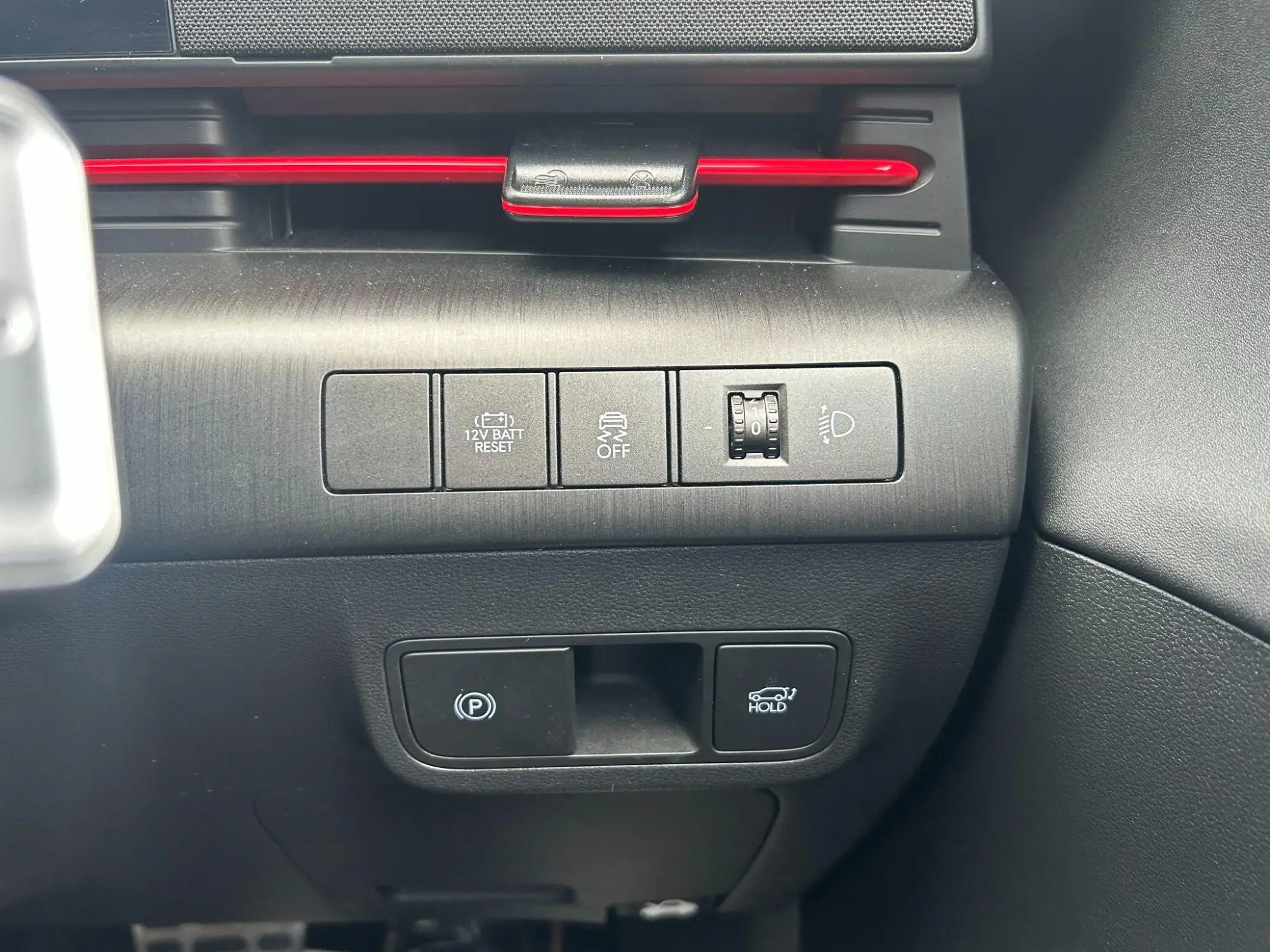 Hyundai KONA Hybrid Image 24 Hyundai KONA Hybrid Image 24