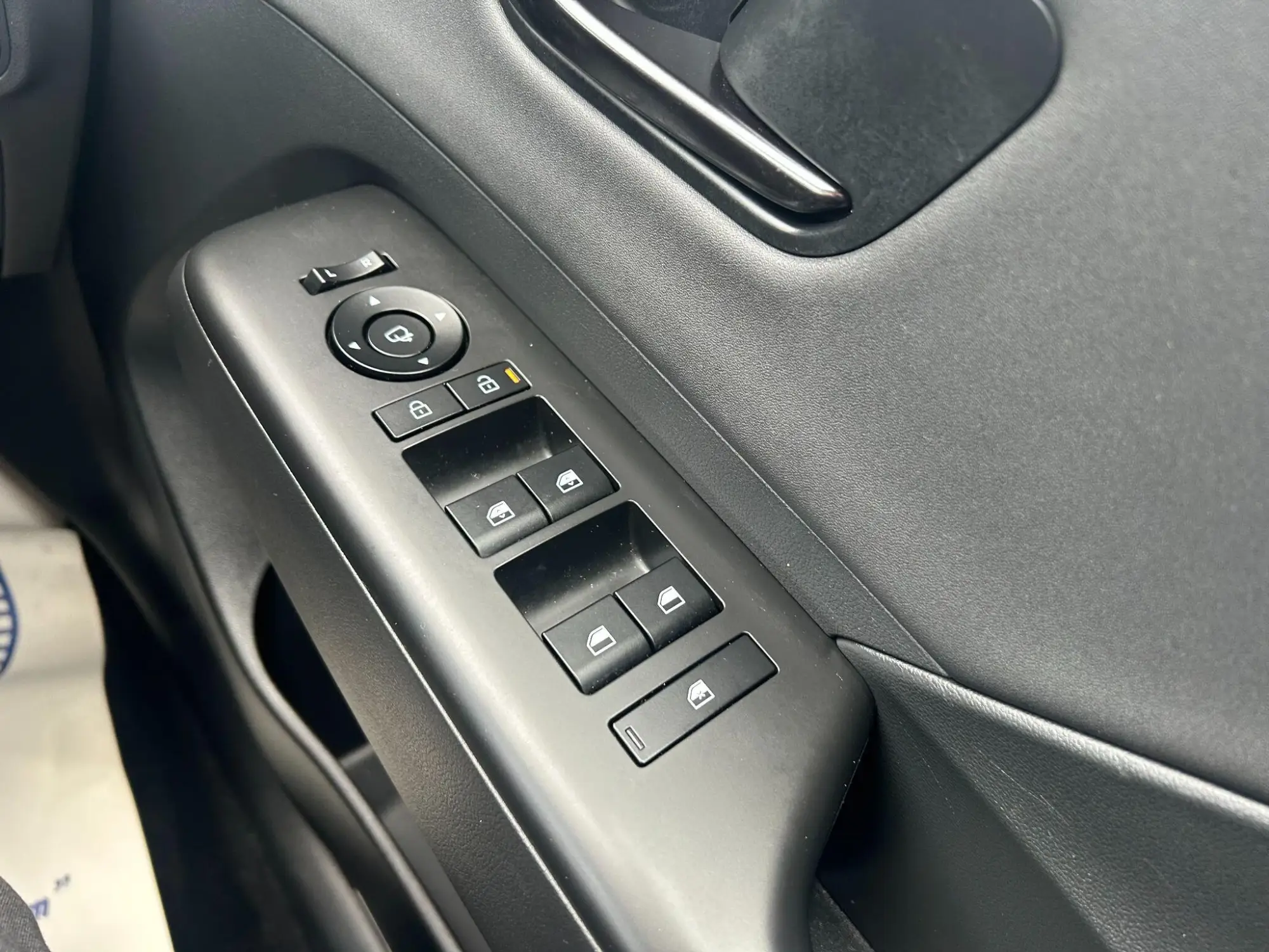 Hyundai KONA Hybrid Image 25 Hyundai KONA Hybrid Image 25