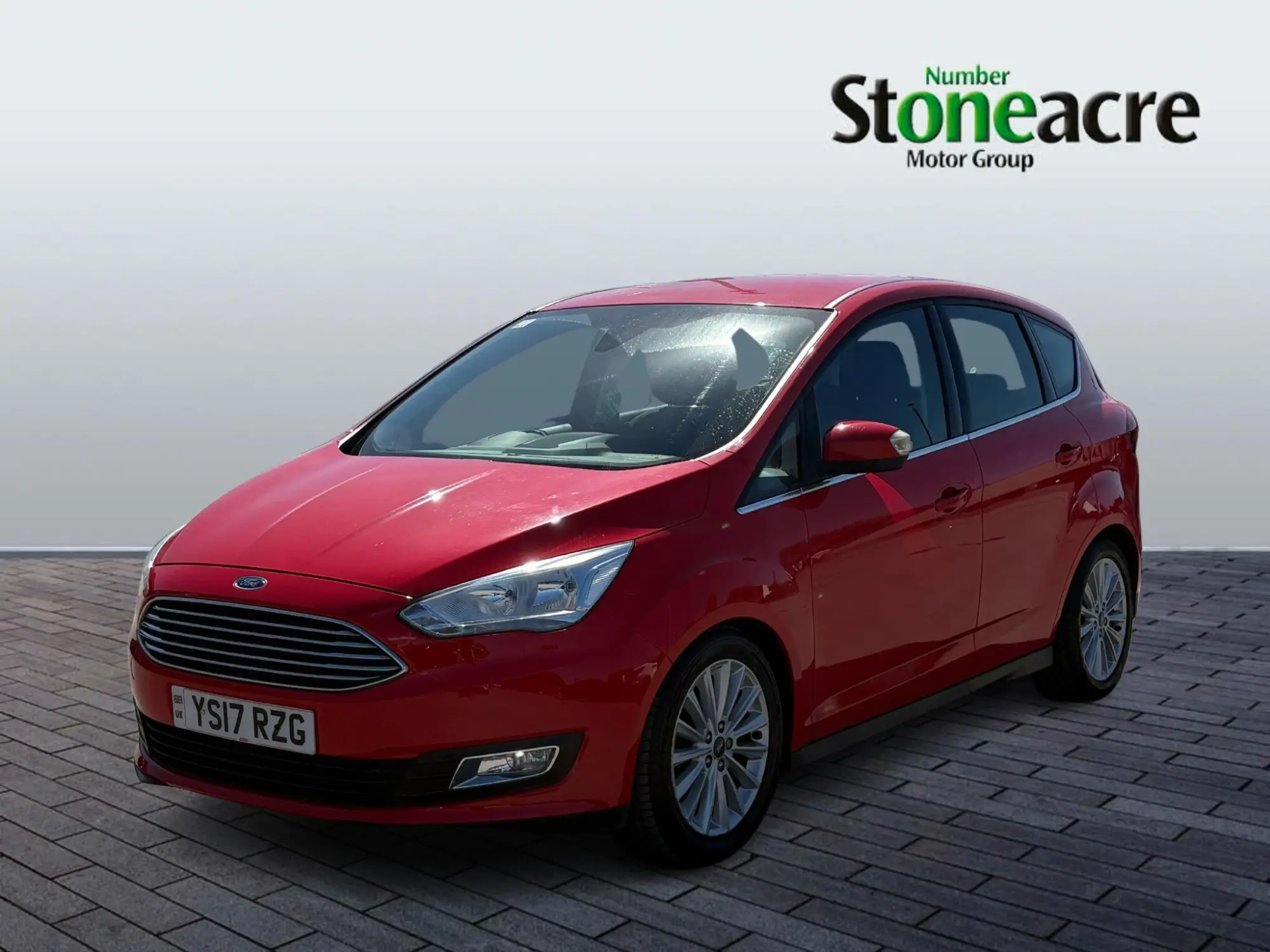 Ford C-Max 1.0T EcoBoost Titanium Euro 6 (s/s) 5dr YS17RZG Image 3