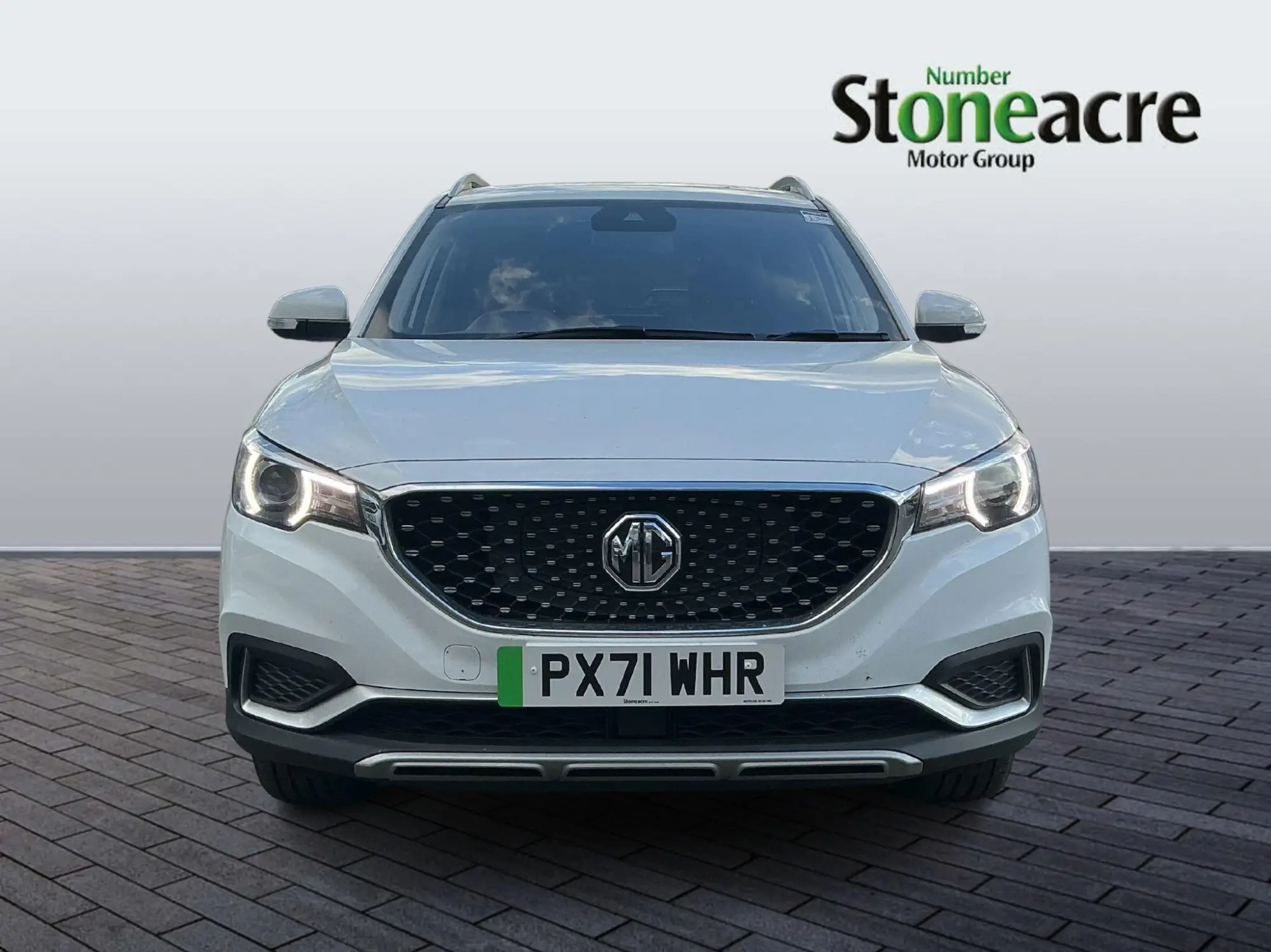 MG ZS EV 105kW Exclusive EV 45kWh 5dr Auto PX71WHR Image 2