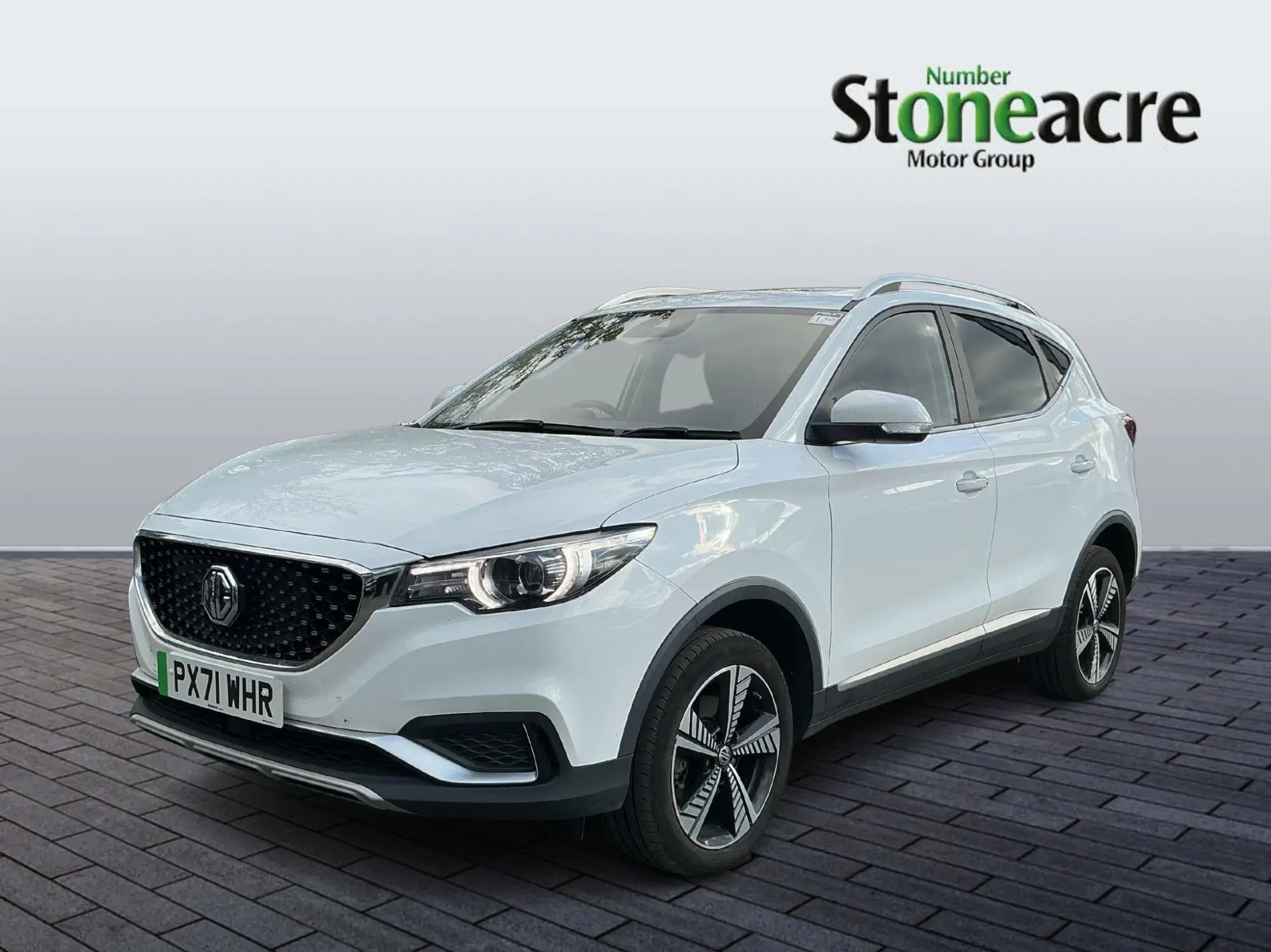 MG ZS EV 105kW Exclusive EV 45kWh 5dr Auto PX71WHR Image 3