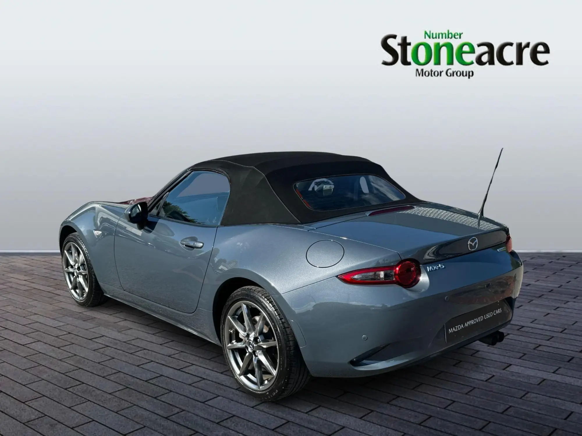 Mazda MX-5 Image 3