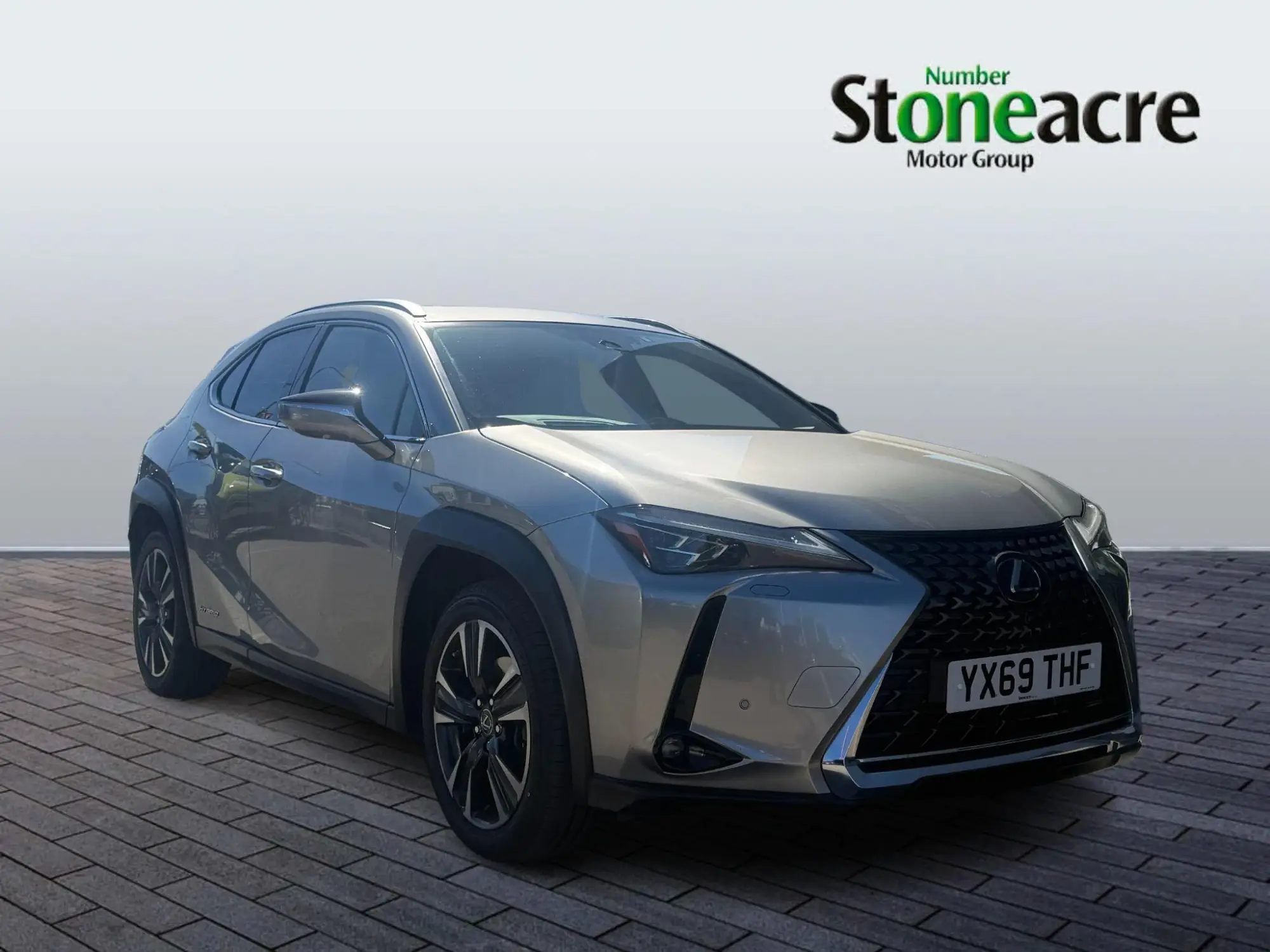 Lexus UX Self-Charging Hybrid 250h 2.0 Takumi 5dr CVT YX69THF Image 1