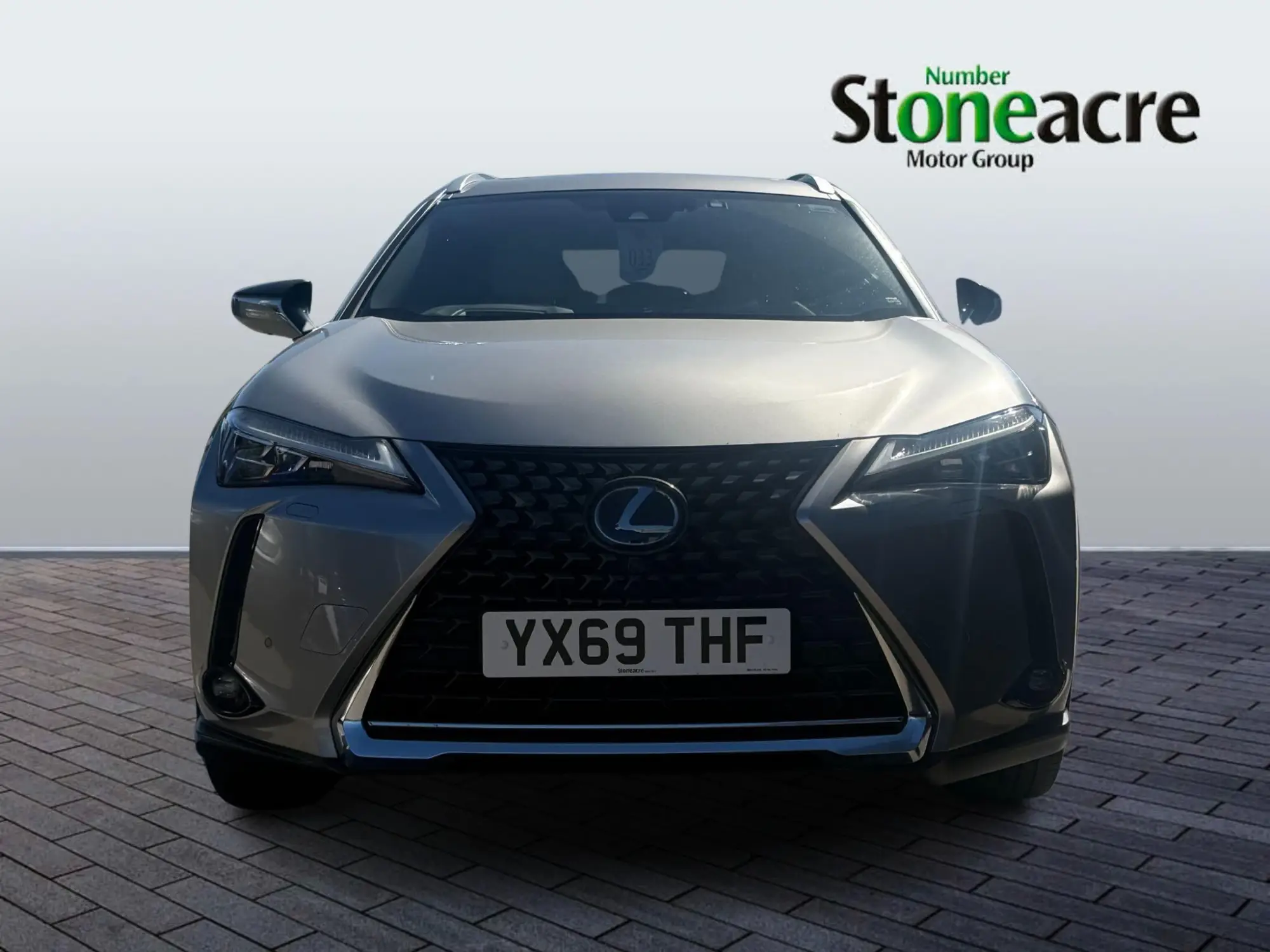 Lexus UX Self-Charging Hybrid 250h 2.0 Takumi 5dr CVT YX69THF Image 2