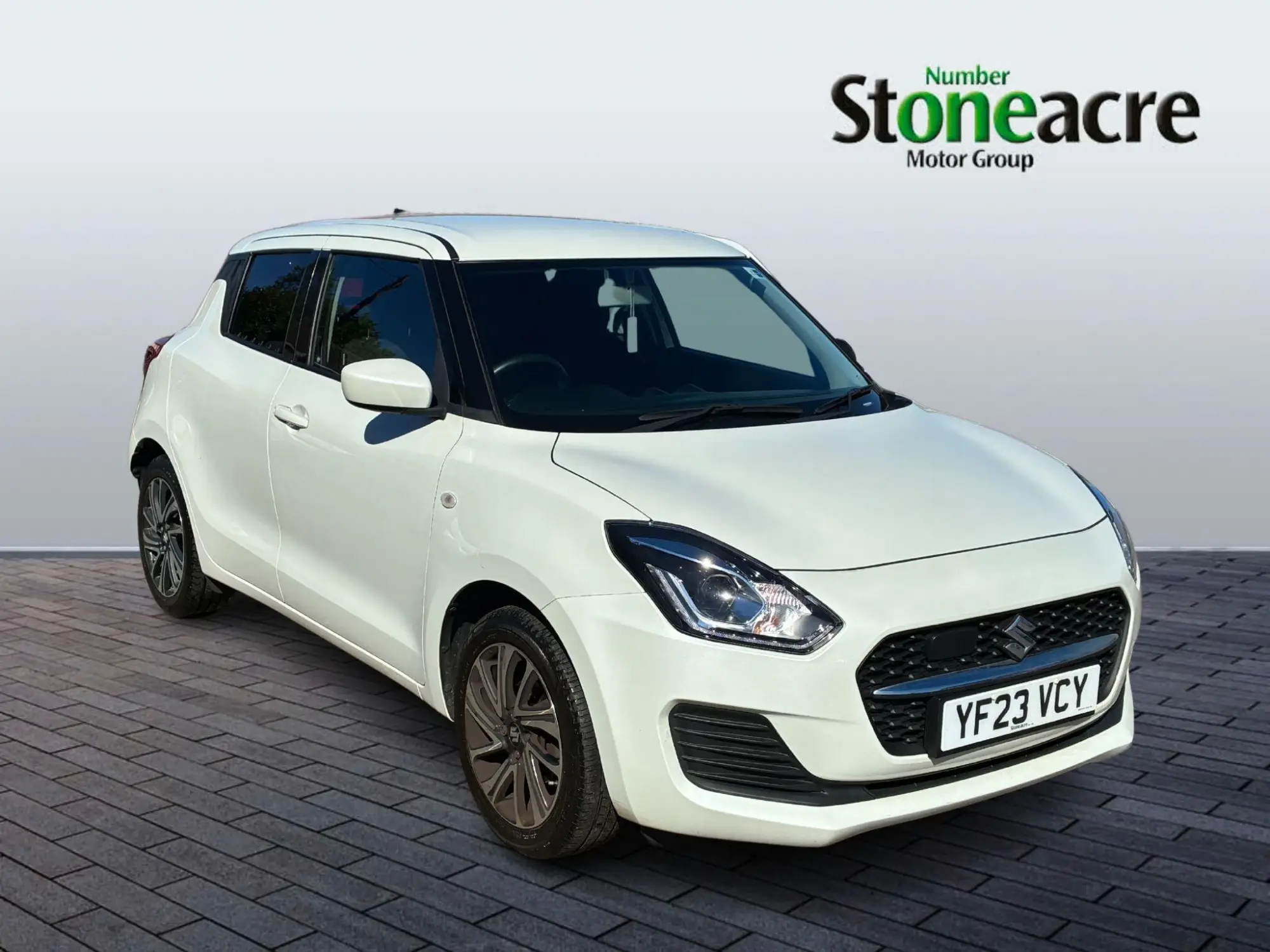 Suzuki Swift Image 1