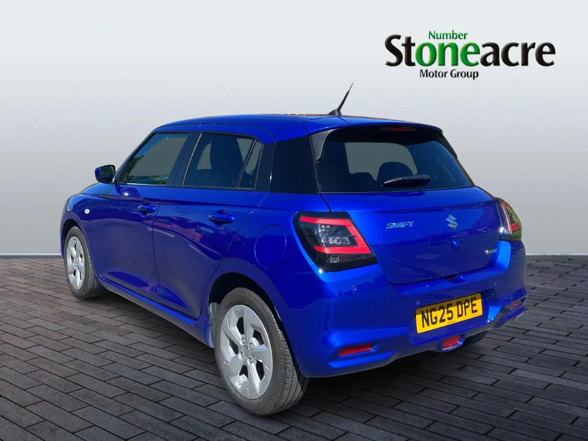 Suzuki Swift Image 3