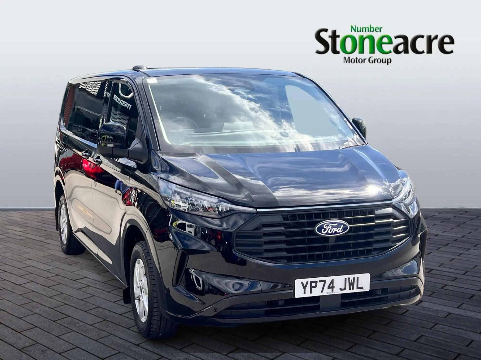 Ford Transit Custom Image 1 Ford Transit Custom Image 1