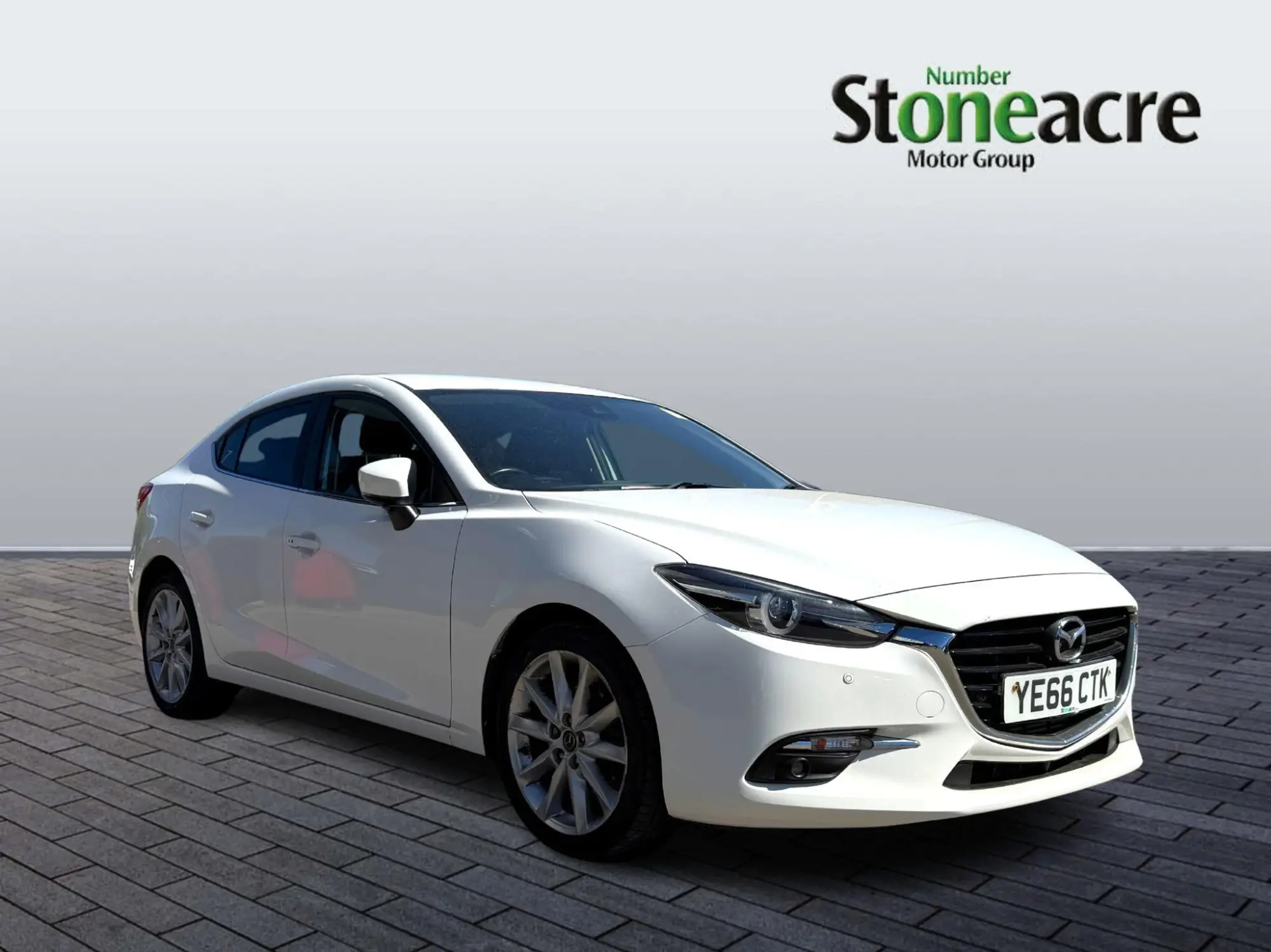 Mazda Mazda3 2.2 SKYACTIV-D Sport Nav Fastback Euro 6 (s/s) 4dr YE66CTK Image 1
