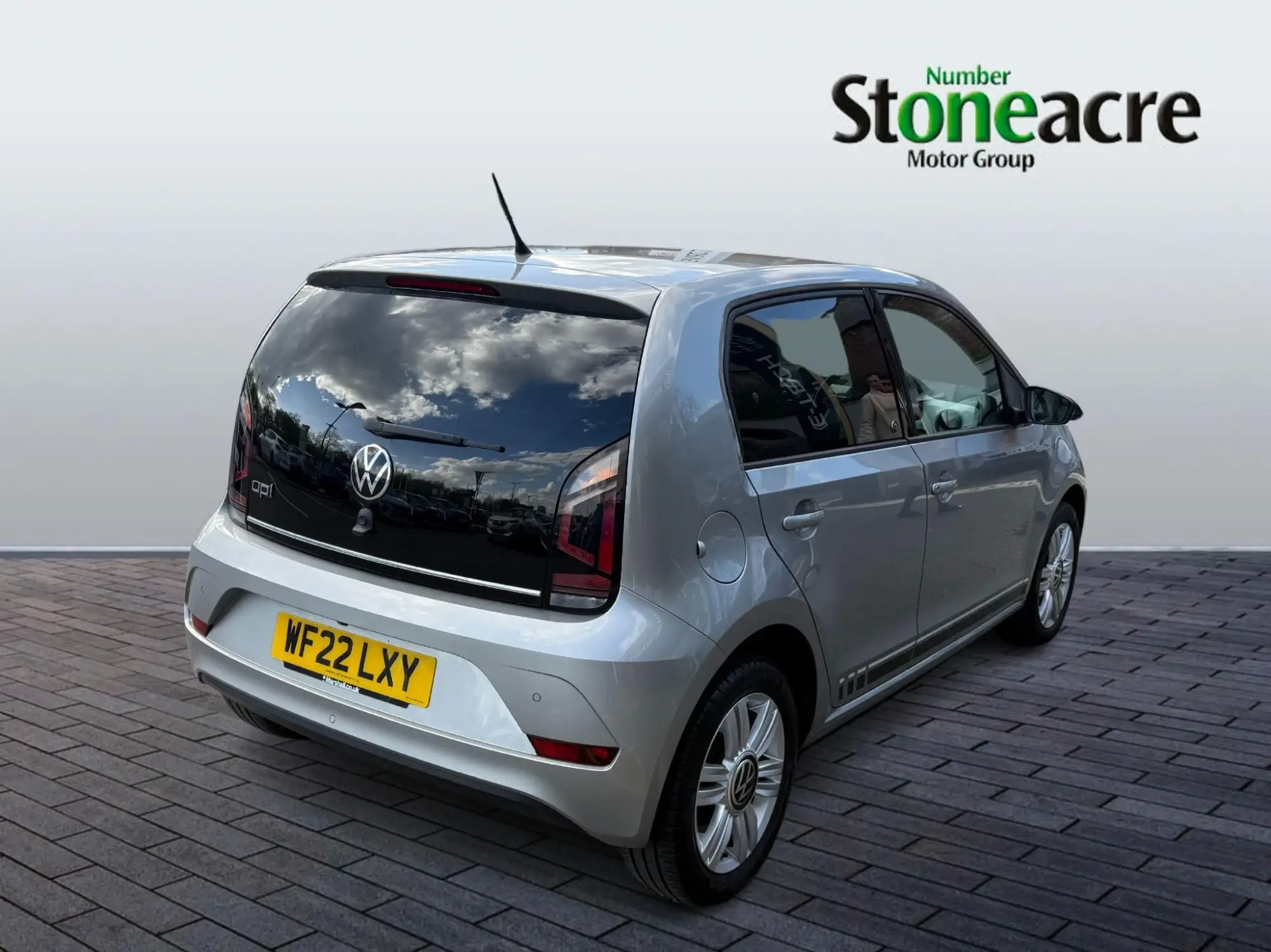 Volkswagen up! 1.0 beats Euro 6 (s/s) 5dr WF22LXY Image 3