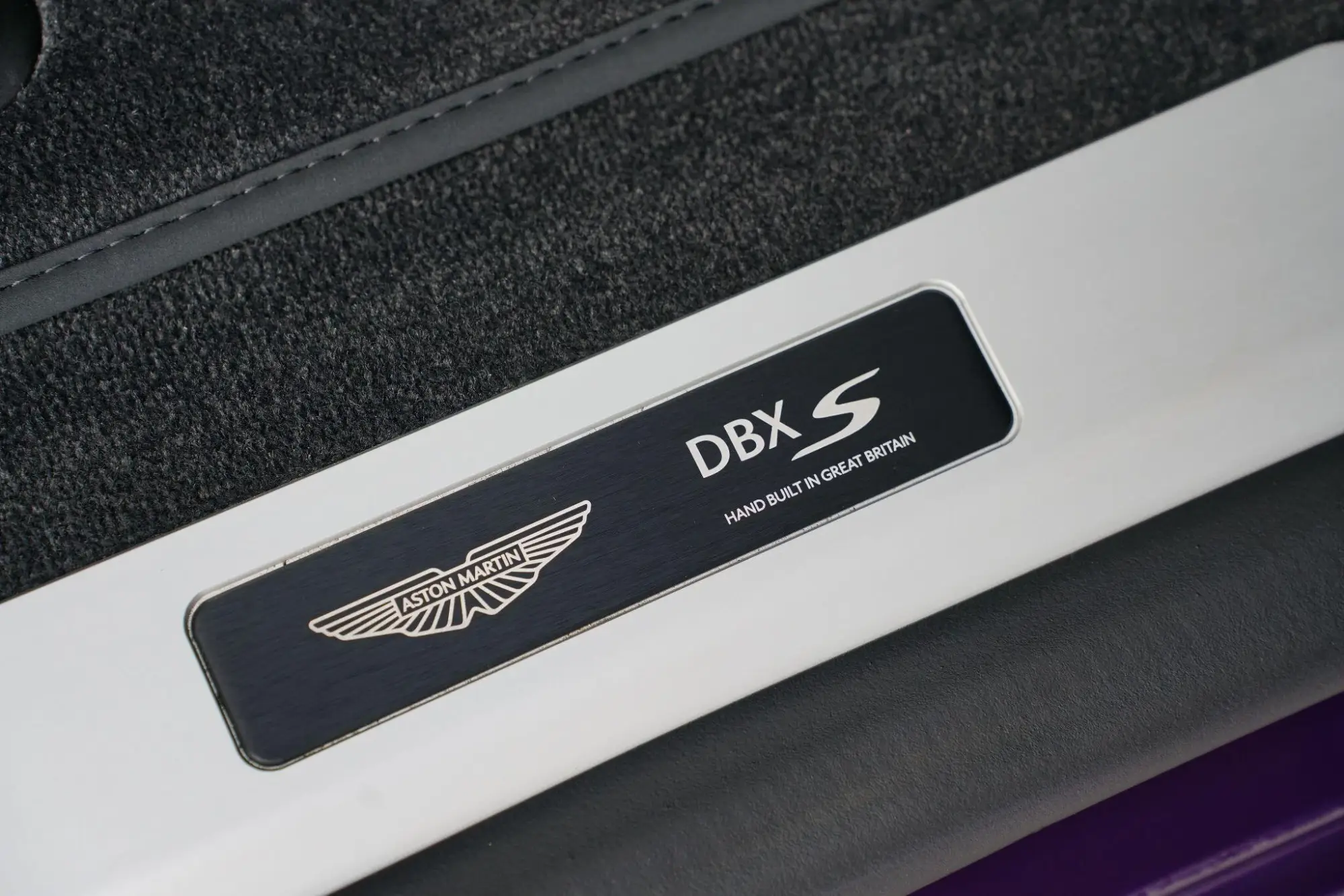 Aston Martin DBX Image 16 Aston Martin DBX Image 16