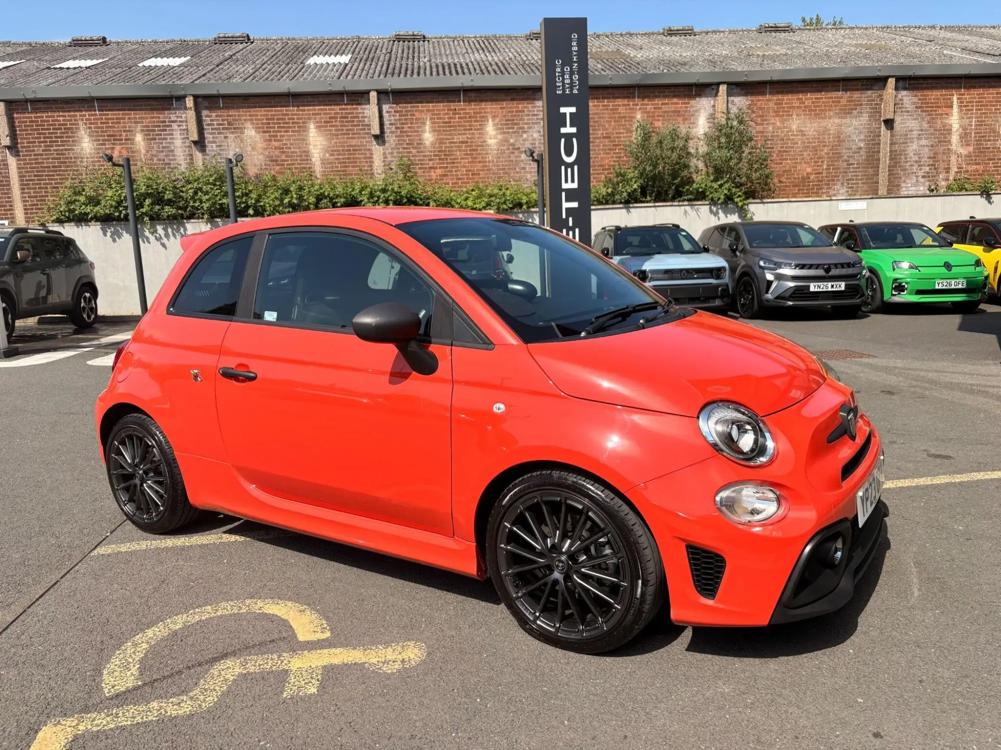 Abarth 595 Image 1 Abarth 595 Image 1