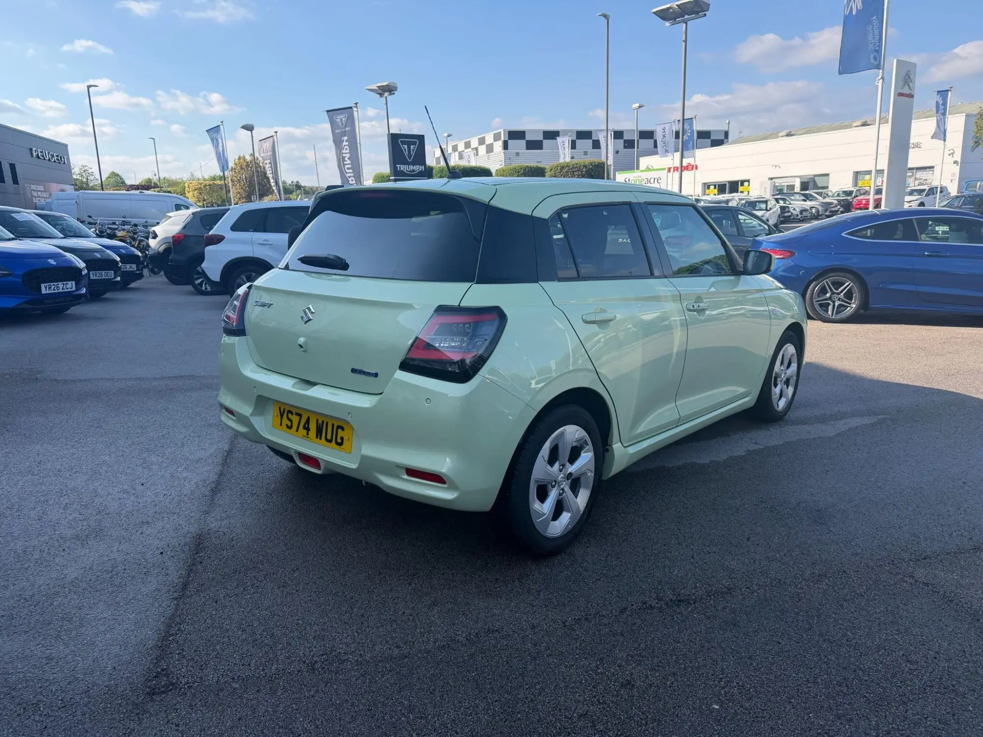 Suzuki Swift Image 2