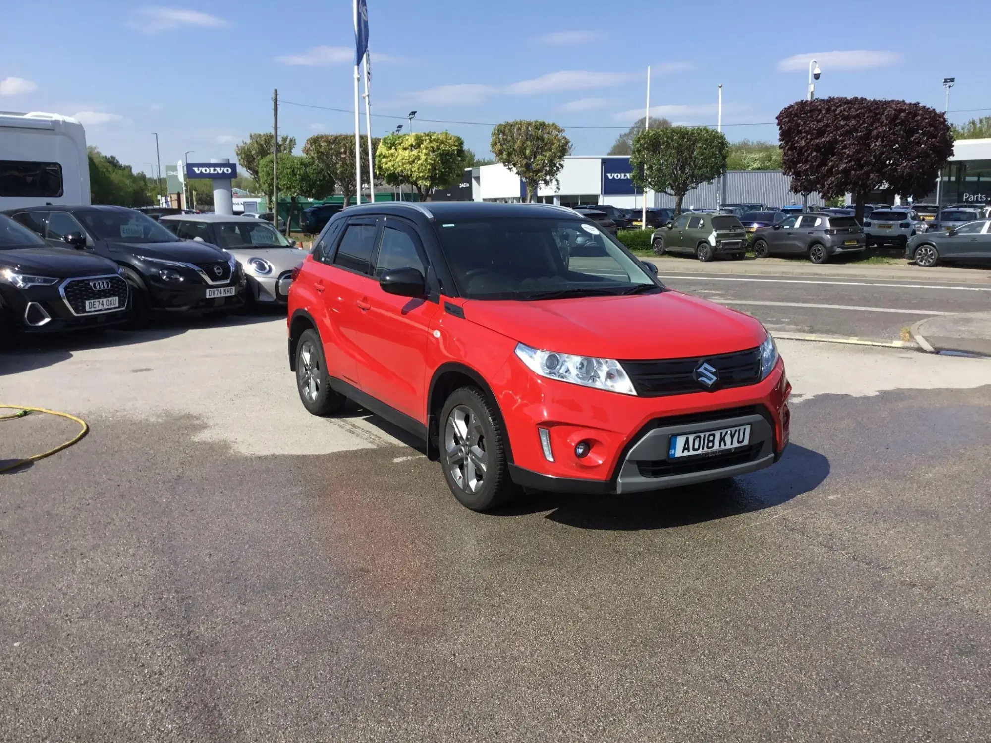 Suzuki Vitara Image 1