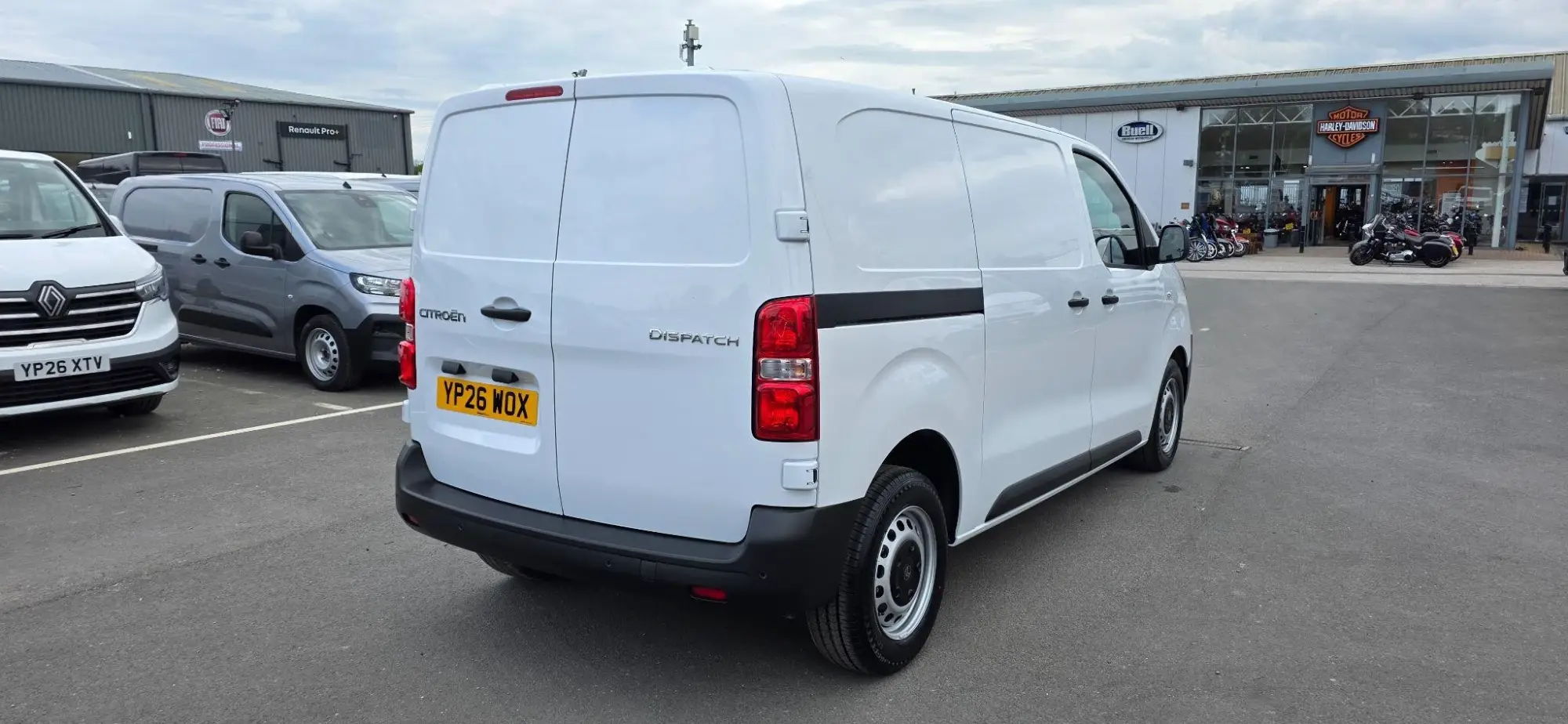 Citroen Dispatch 2.2 Enterprise M Auto 8 MWB Euro 6 (s/s) 6dr YP26WOX Image 3