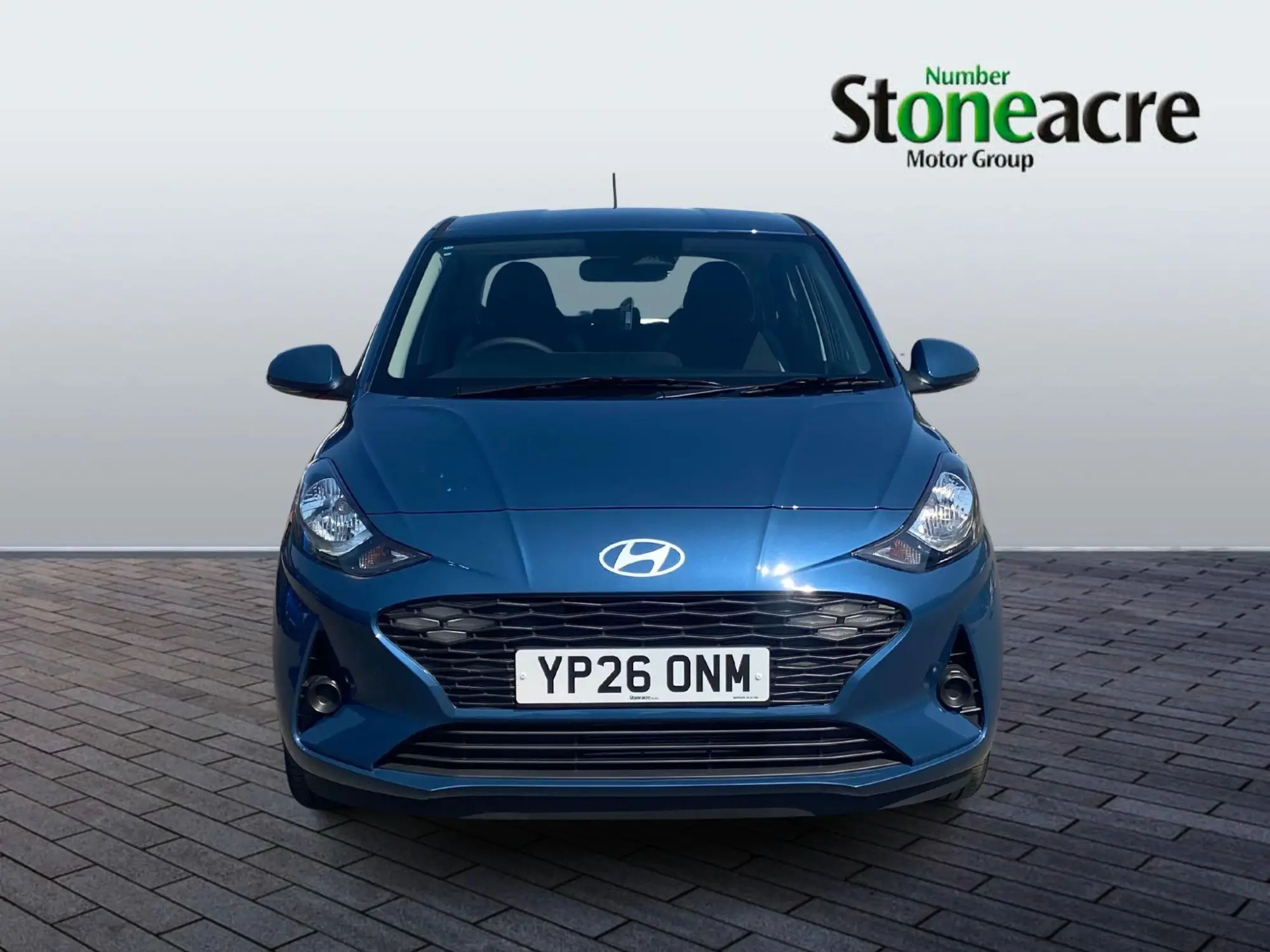 Hyundai i10 Image 2