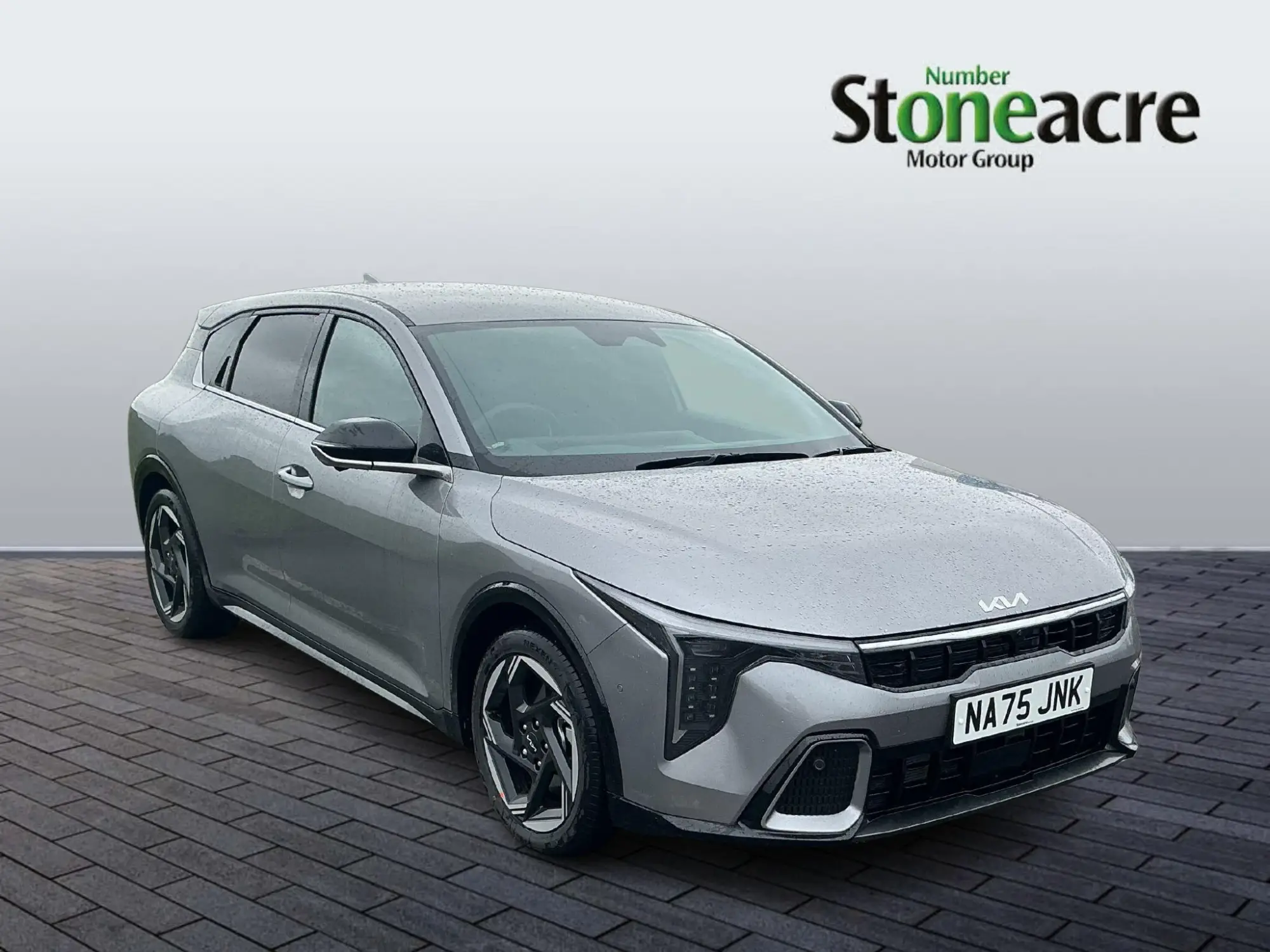 Kia K4 Image 1